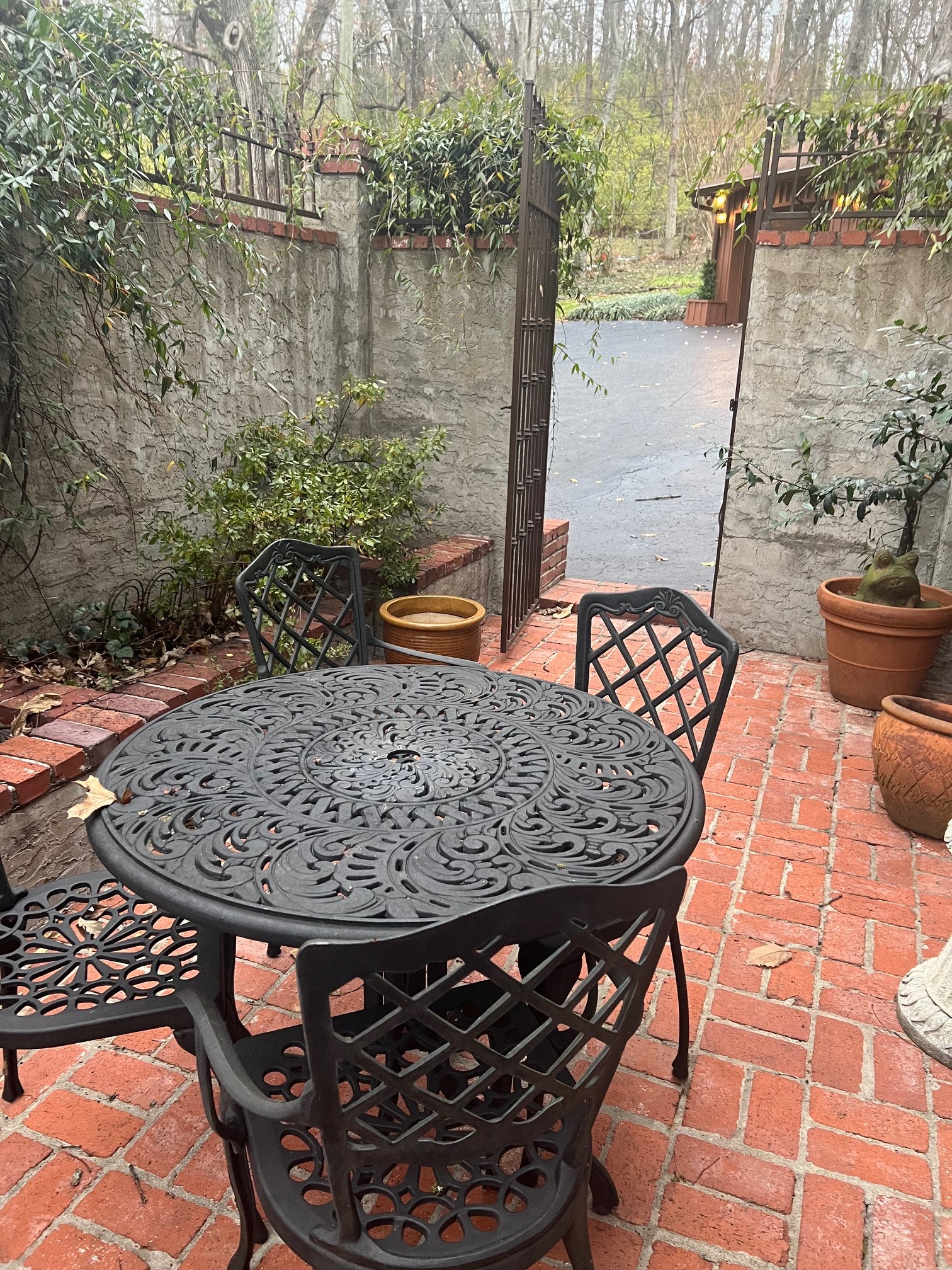 6002 Hickory Valley Rd