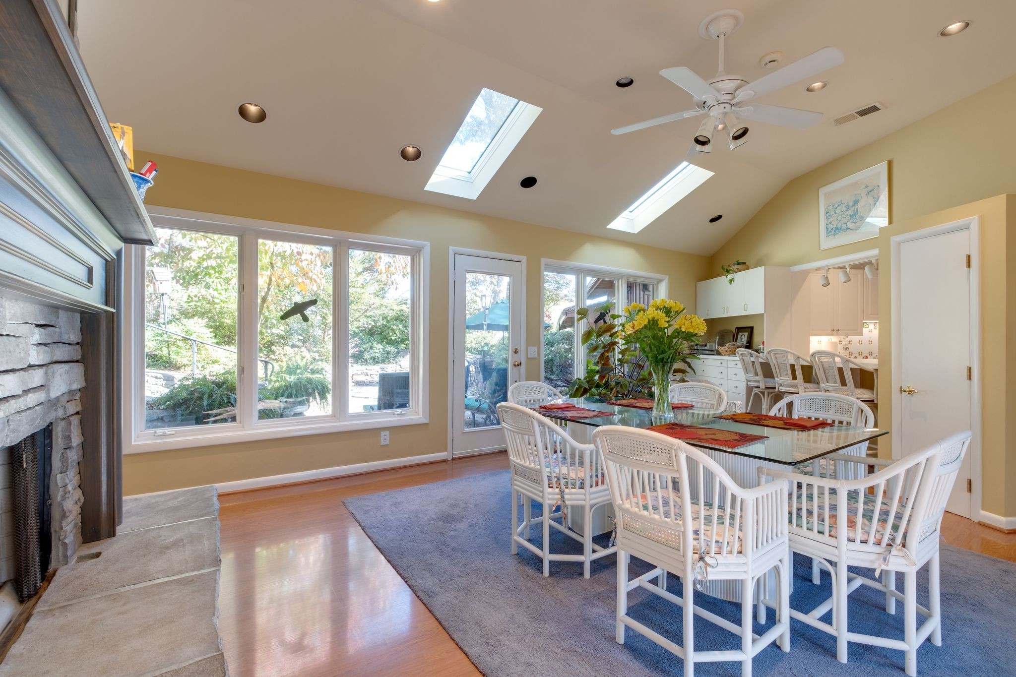 6002 Hickory Valley Rd