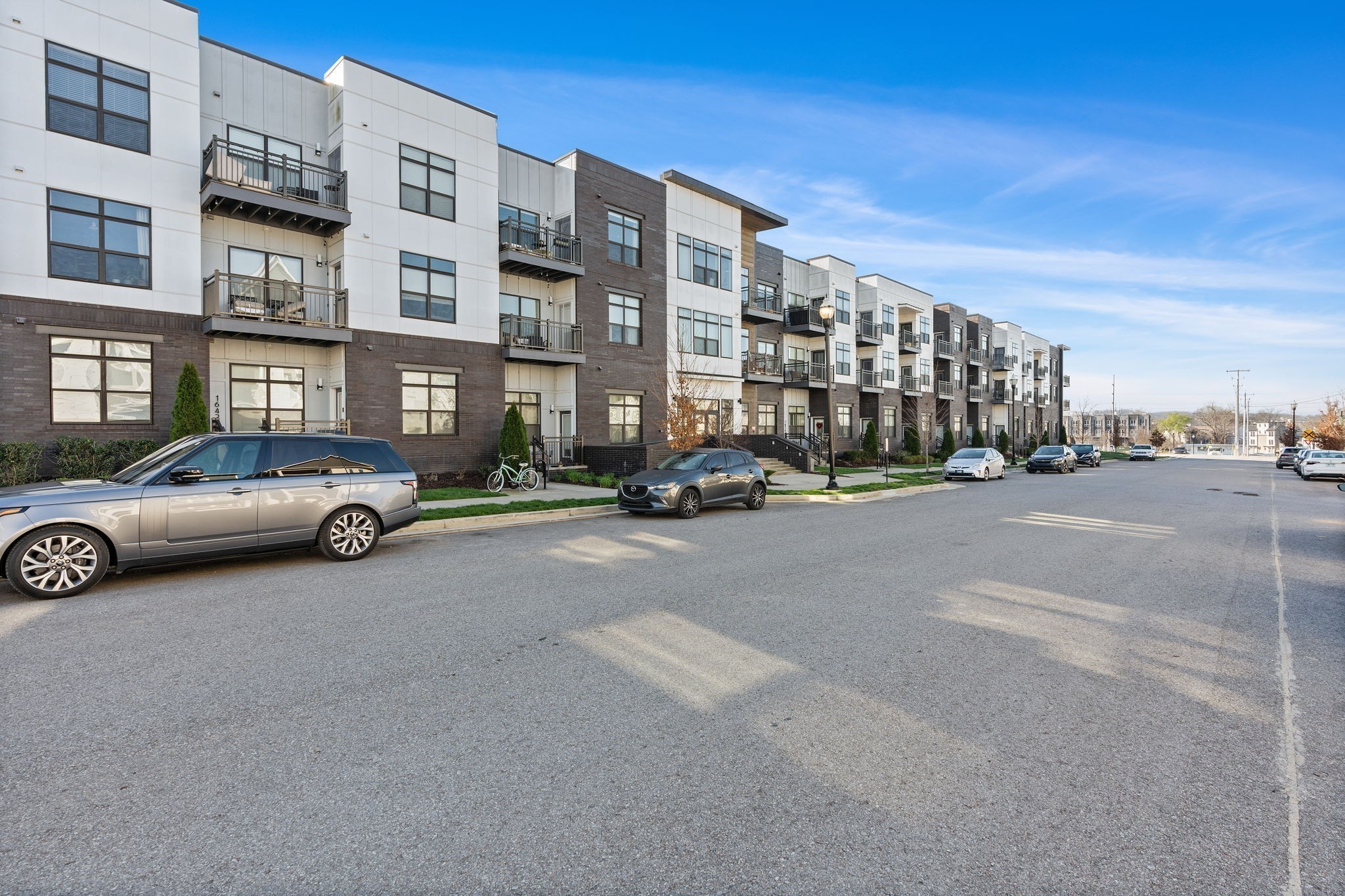 1638 54th Ave, N Unit: 300