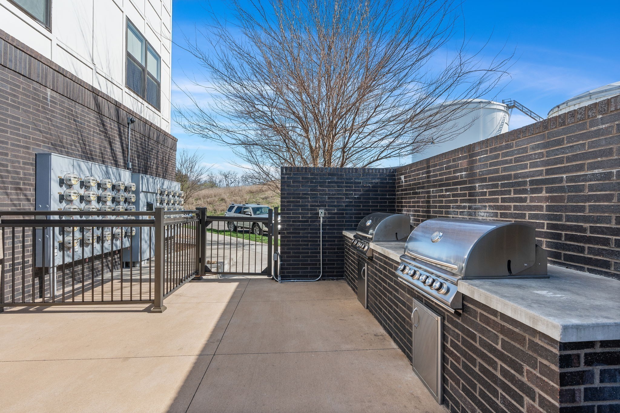 1638 54th Ave, N Unit: 300