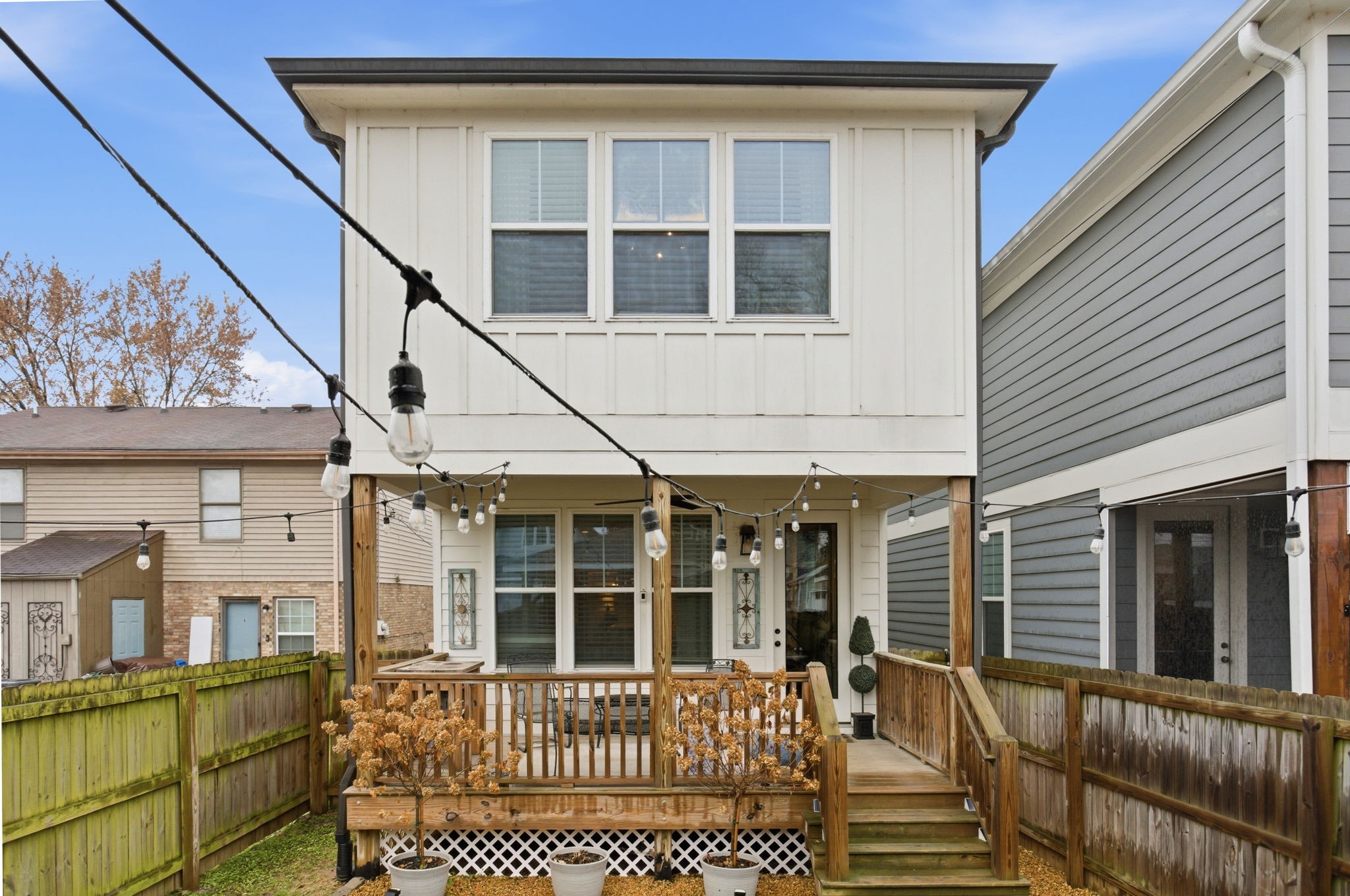 6204A California Ave