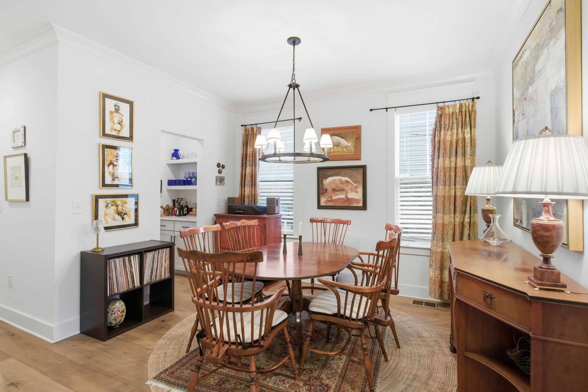 6204A California Ave