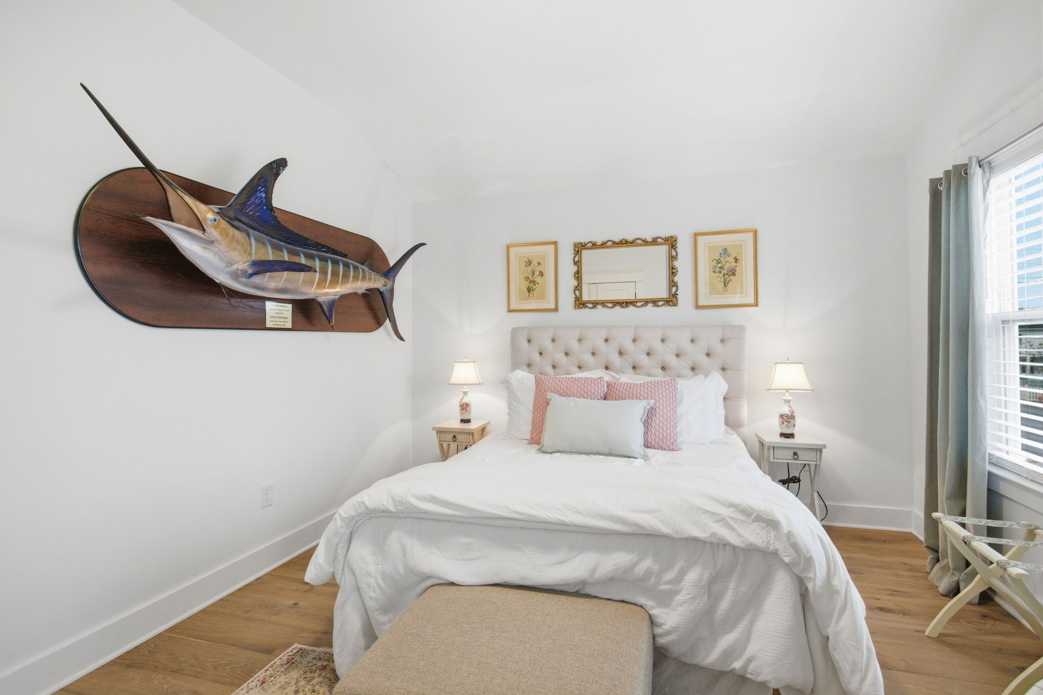 6204A California Ave