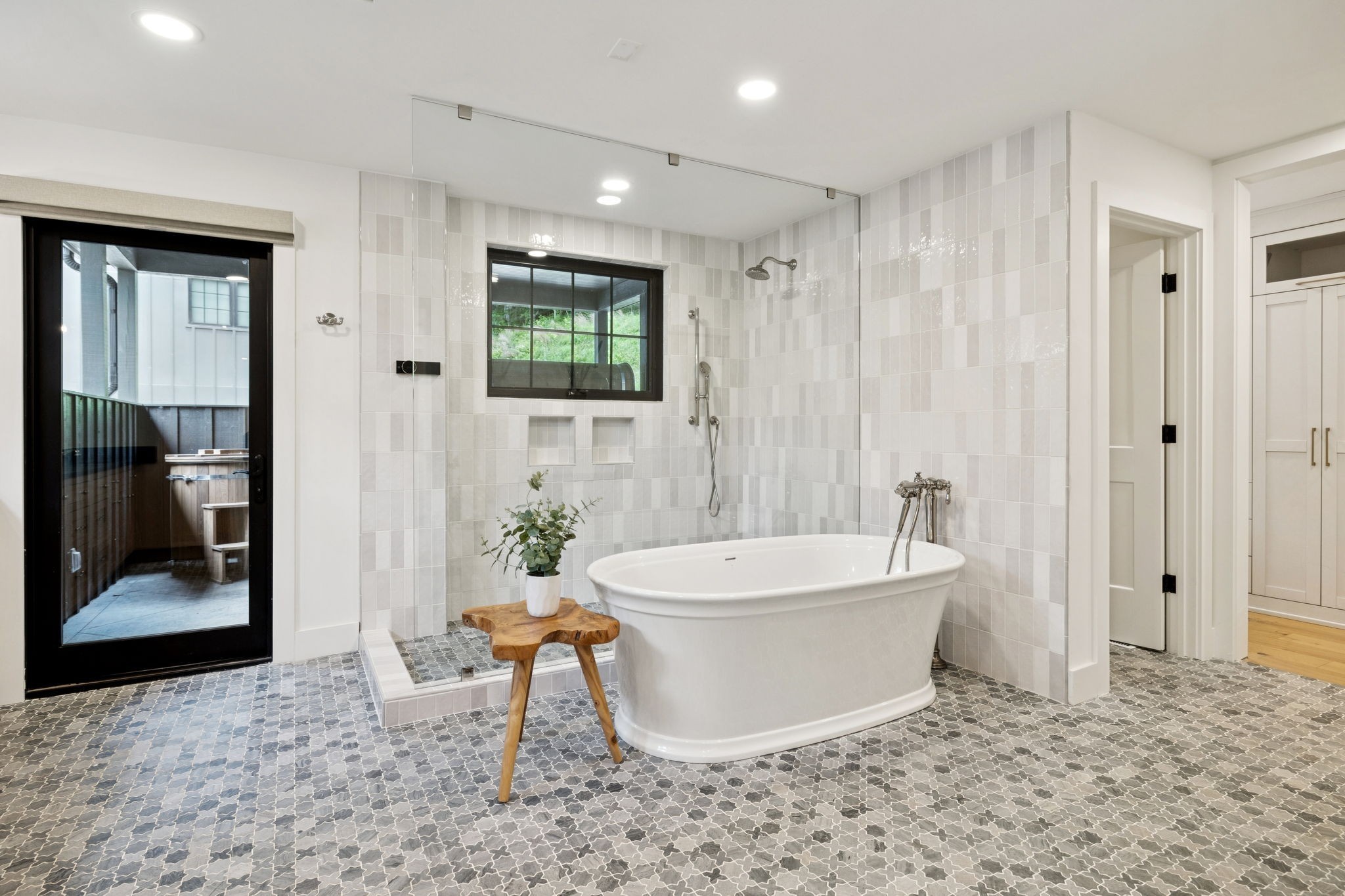 5222 Still House Hollow Rd