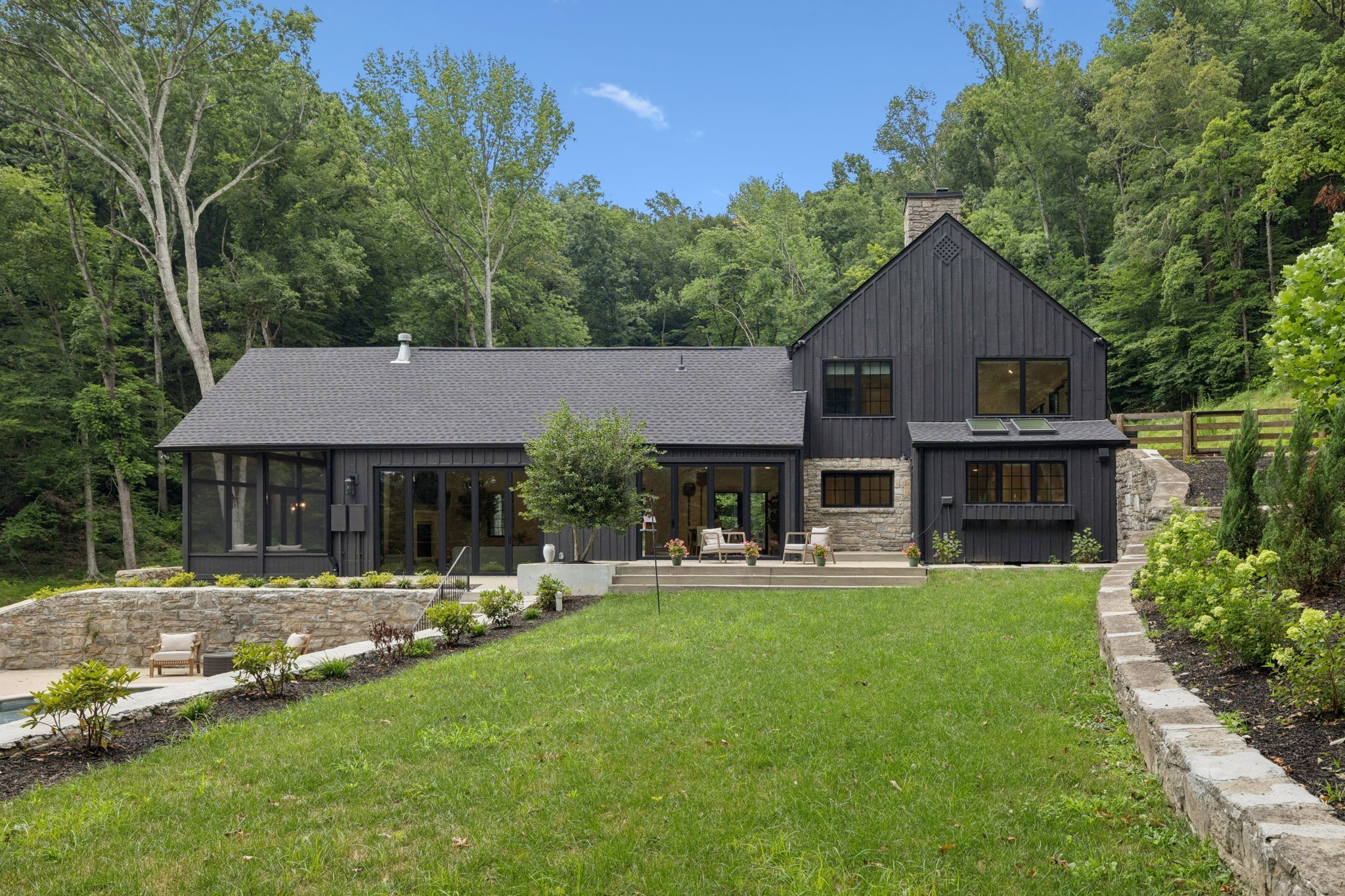 5222 Still House Hollow Rd