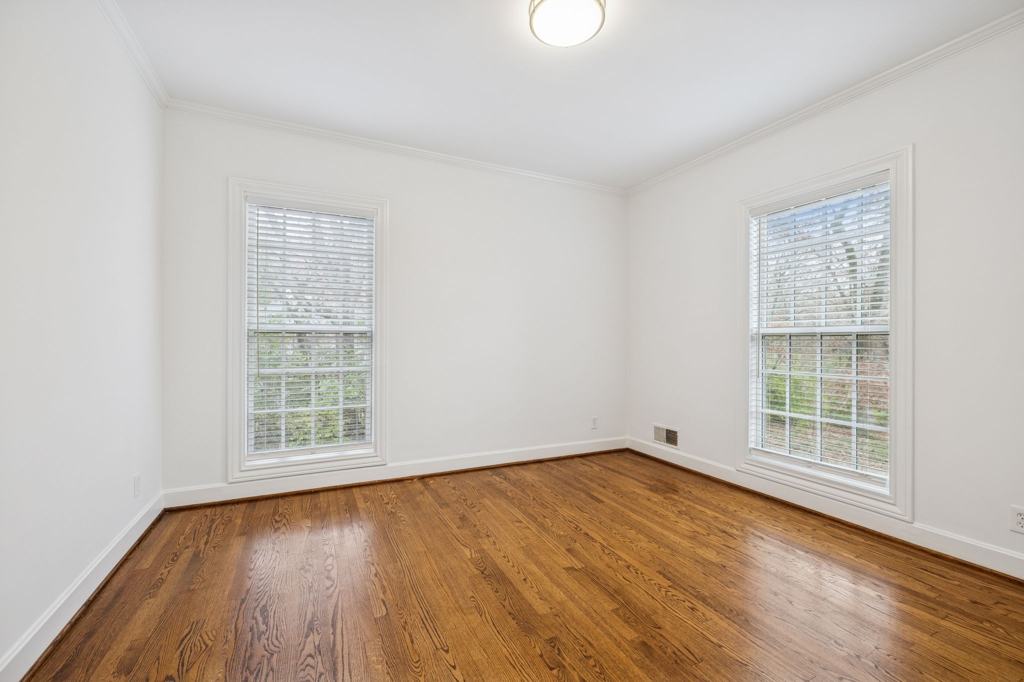 6012 Hickory Valley Rd