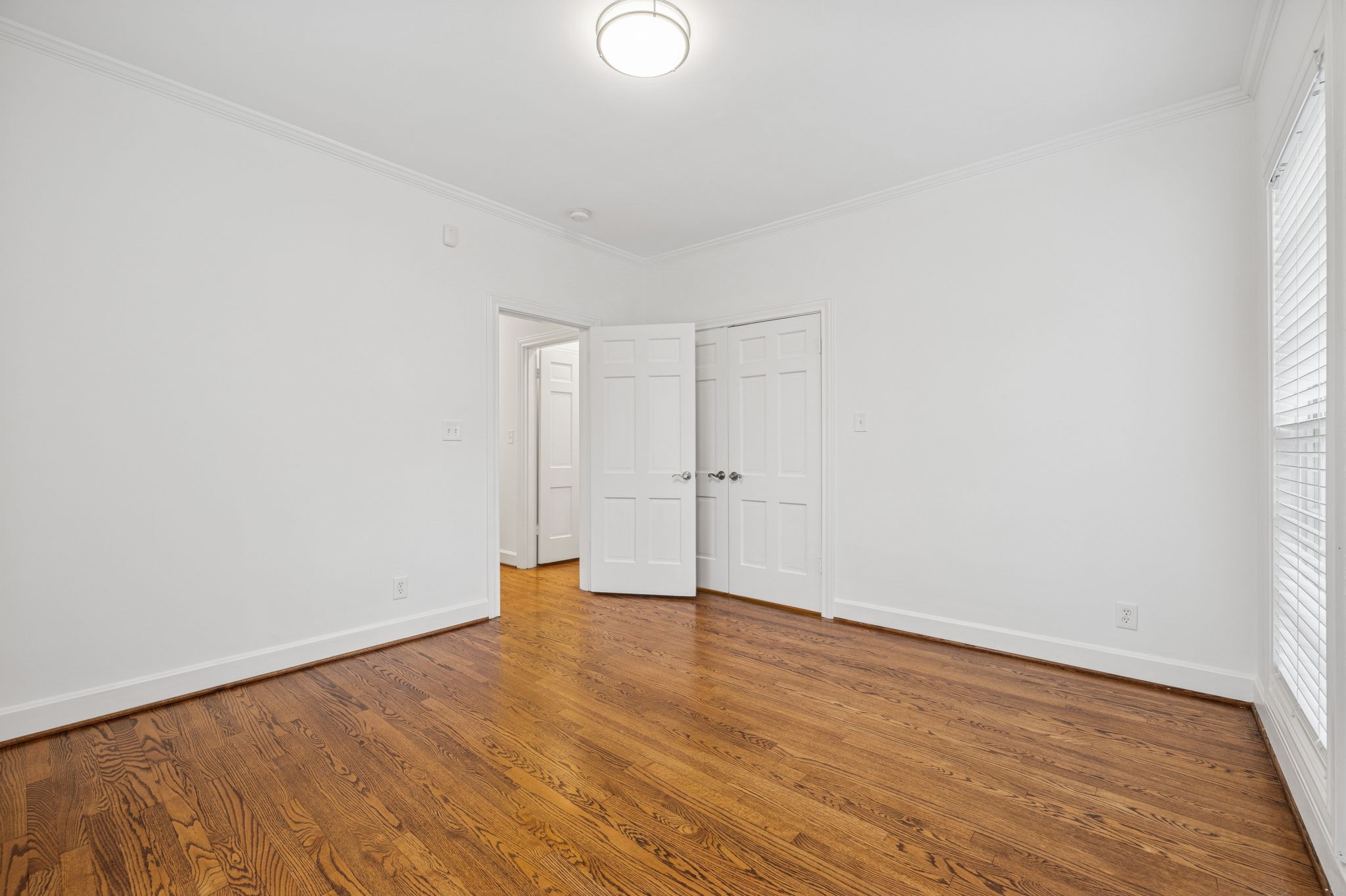 6012 Hickory Valley Rd
