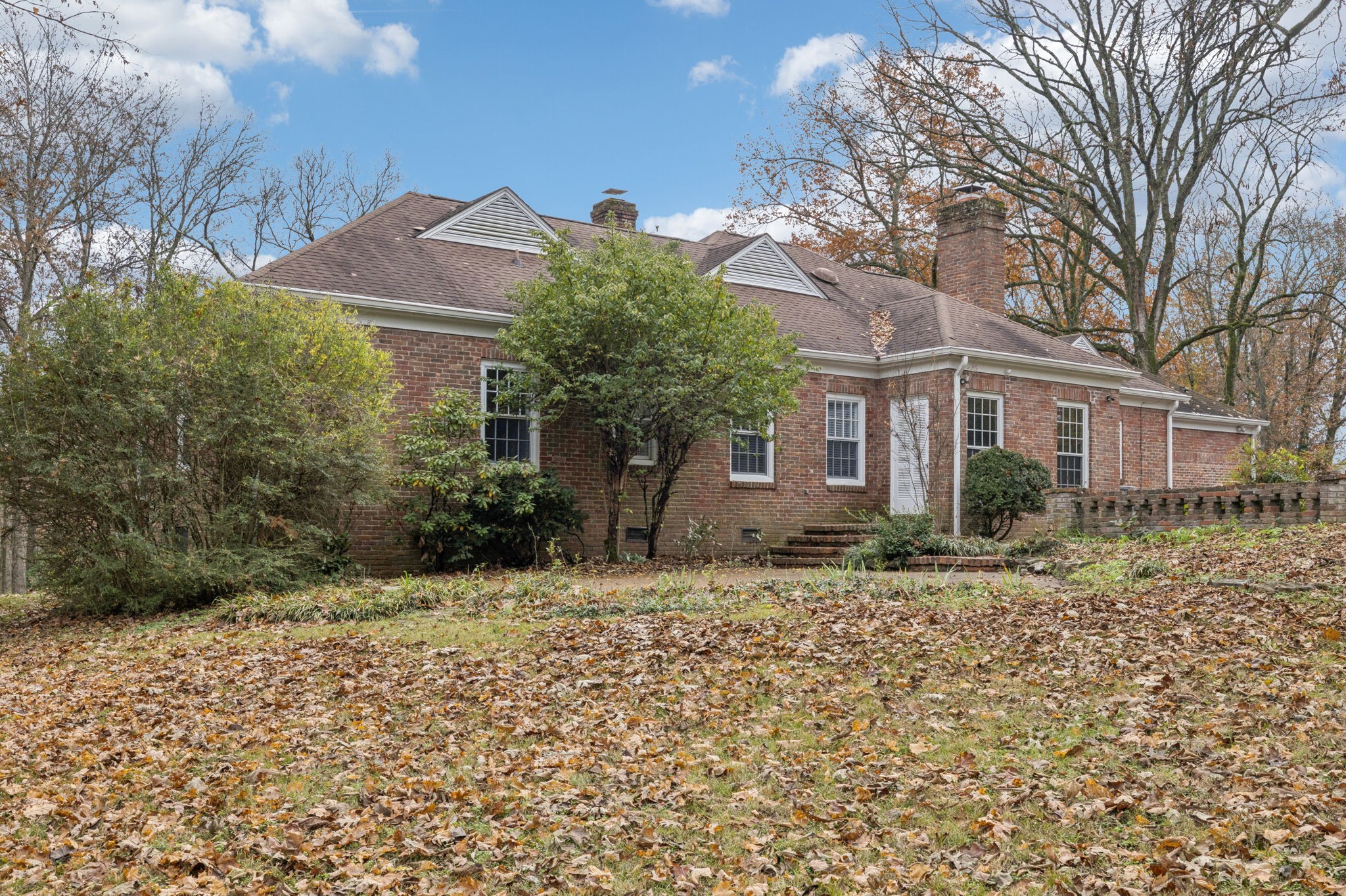 6012 Hickory Valley Rd