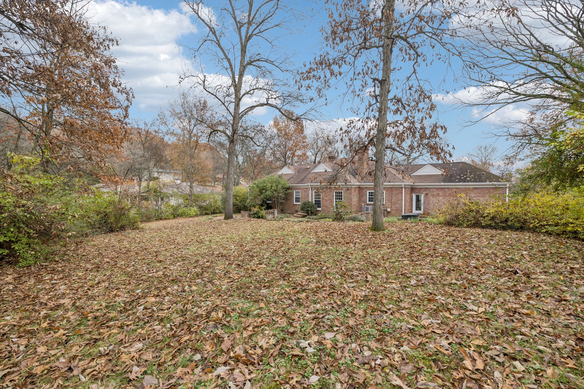 6012 Hickory Valley Rd