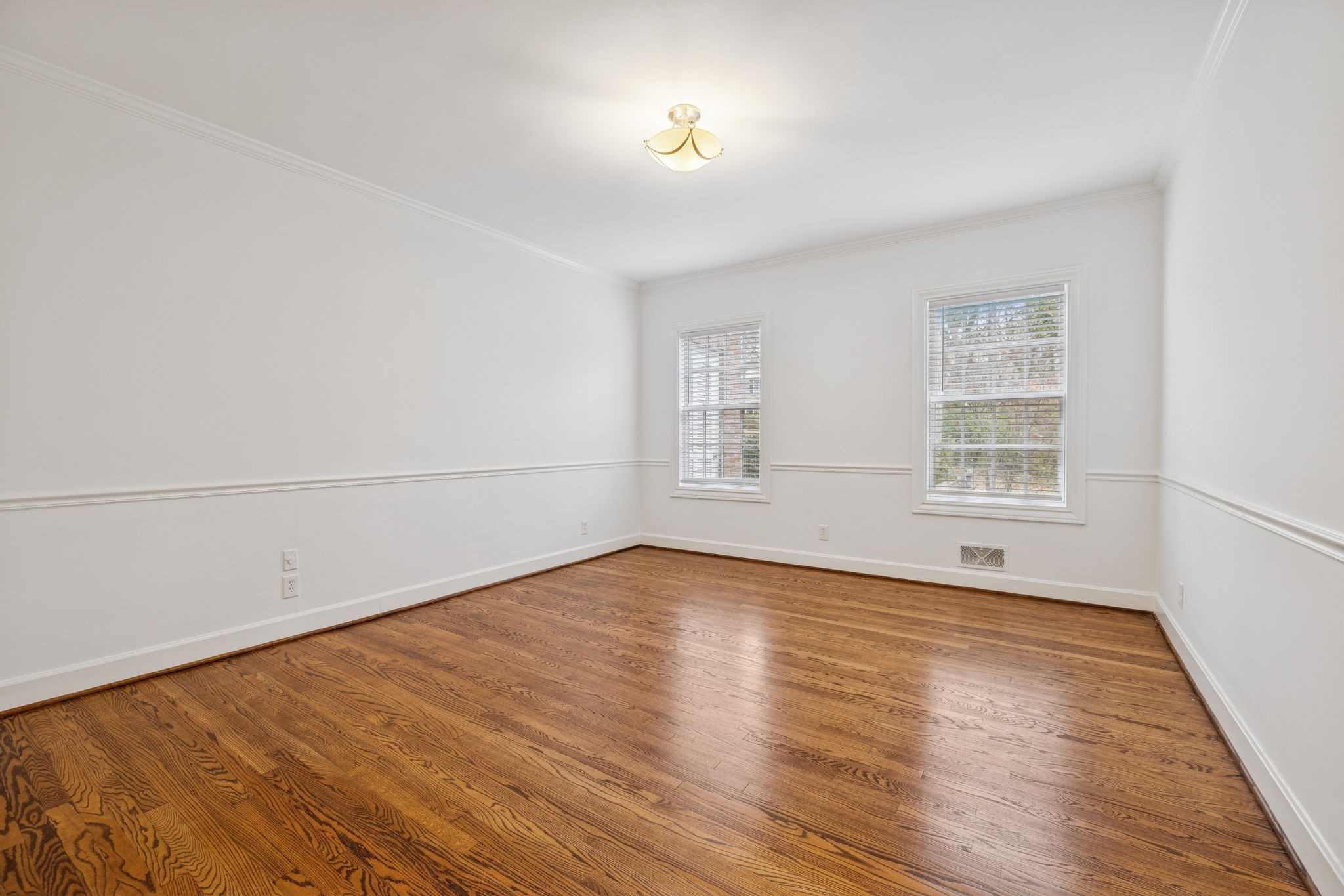 6012 Hickory Valley Rd