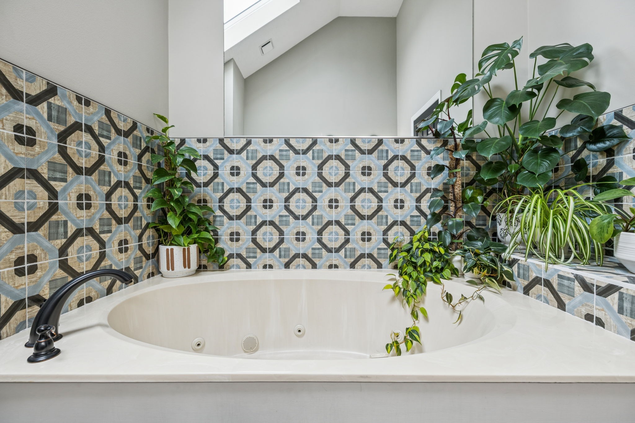 225 Burgandy Hill Rd