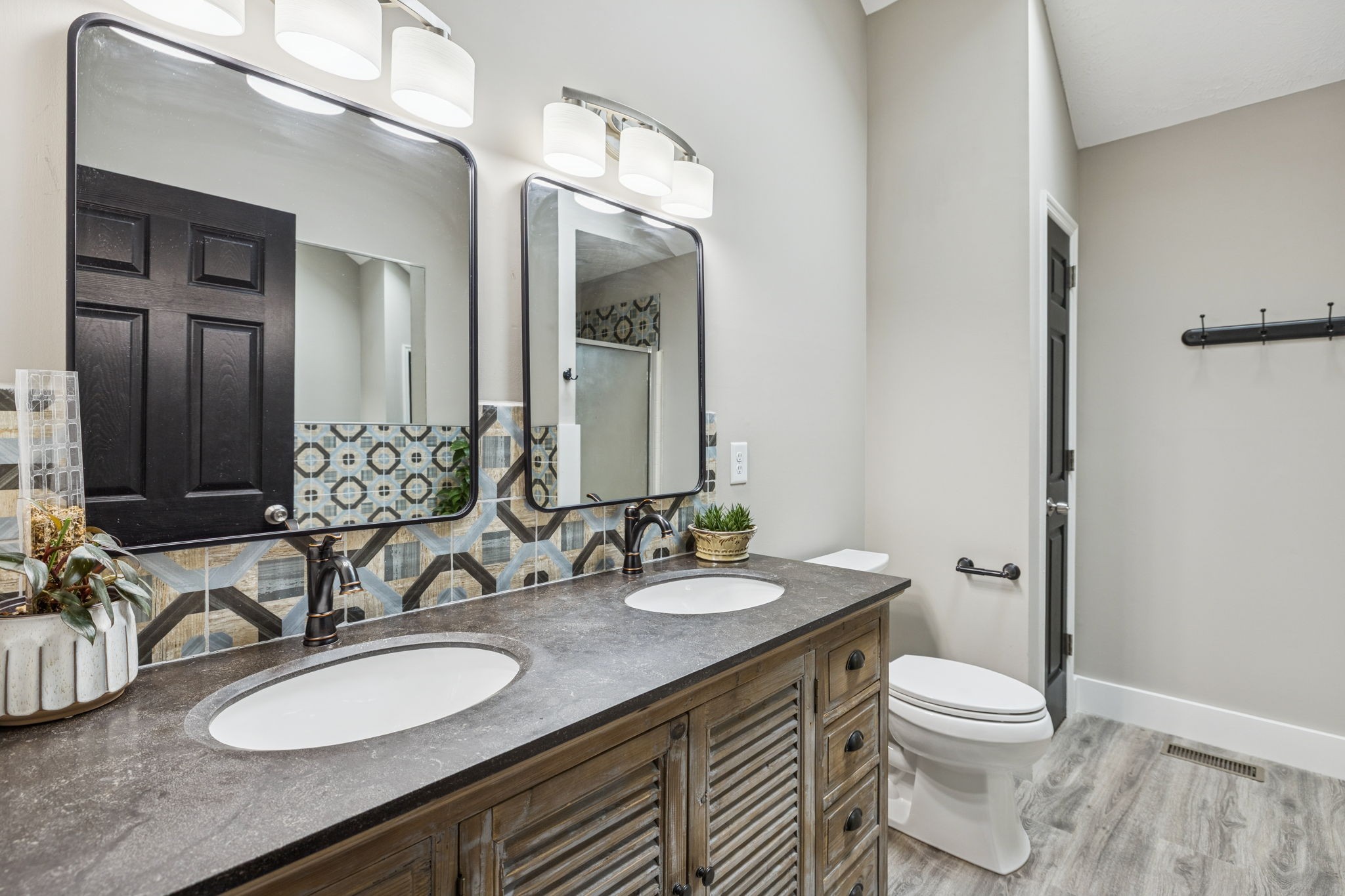 225 Burgandy Hill Rd