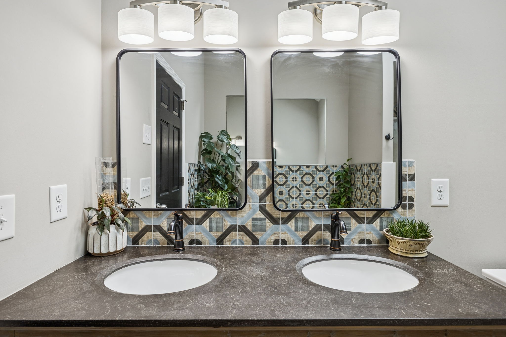 225 Burgandy Hill Rd