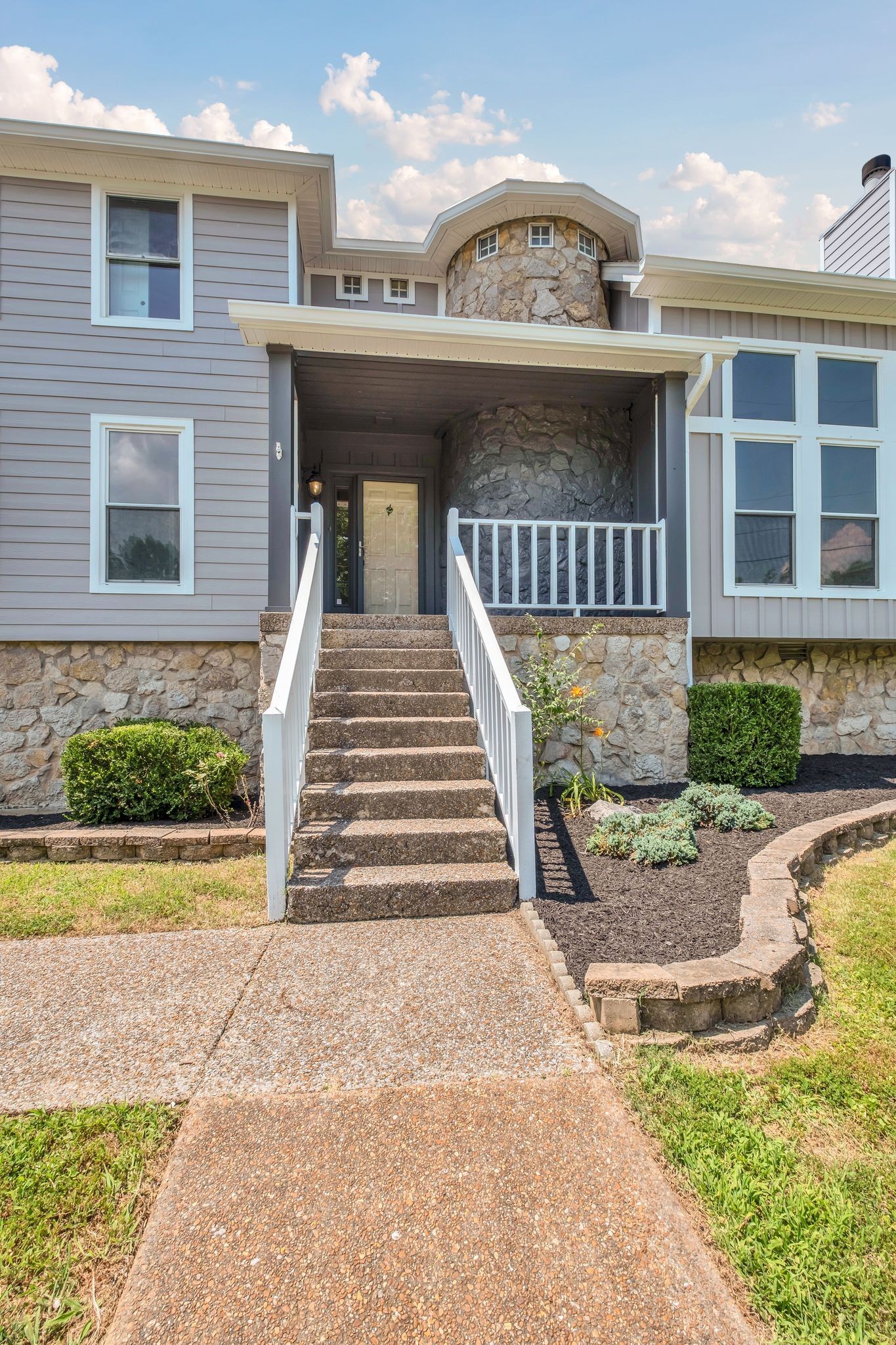 1500 Trailwood Ct