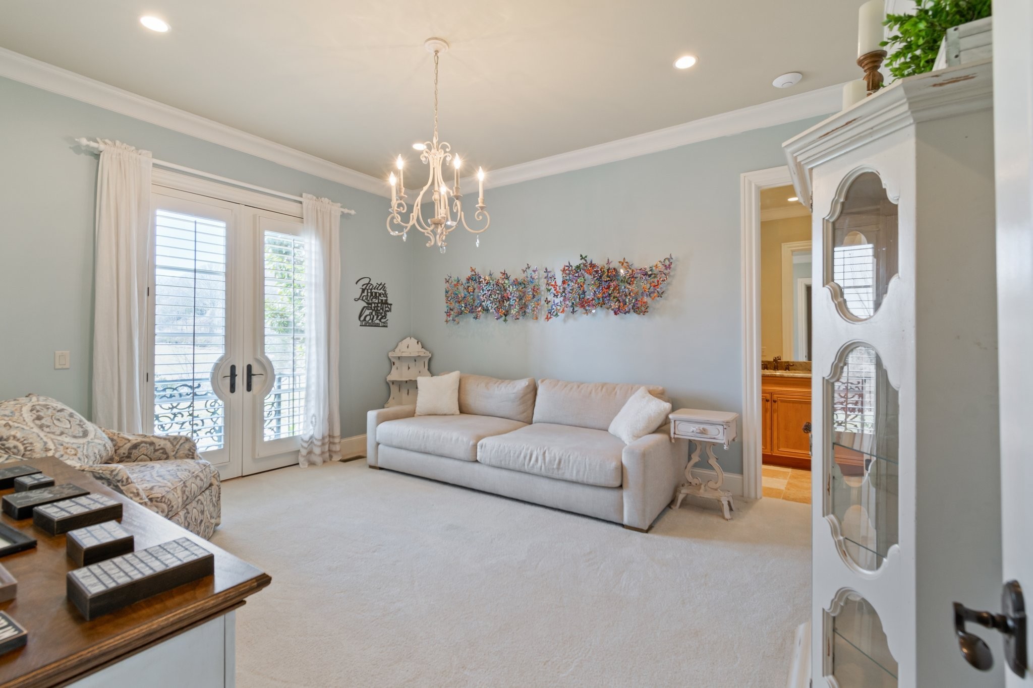 340 White Swans Crossing