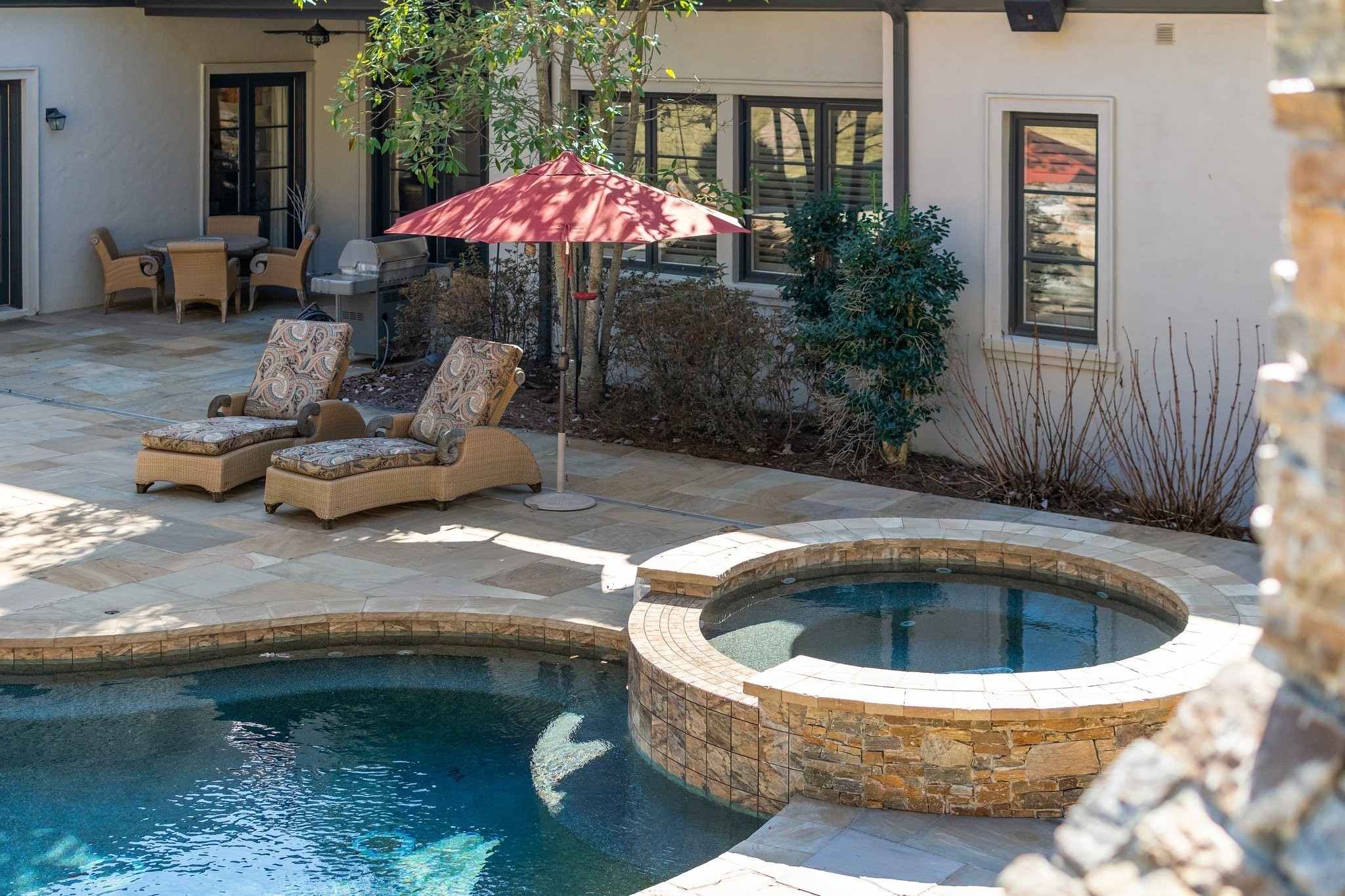 340 White Swans Crossing