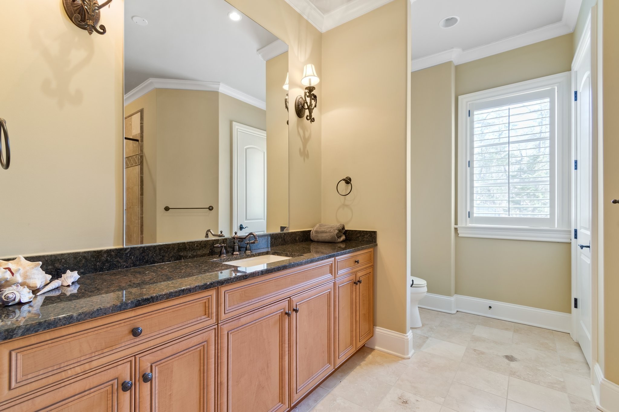 340 White Swans Crossing