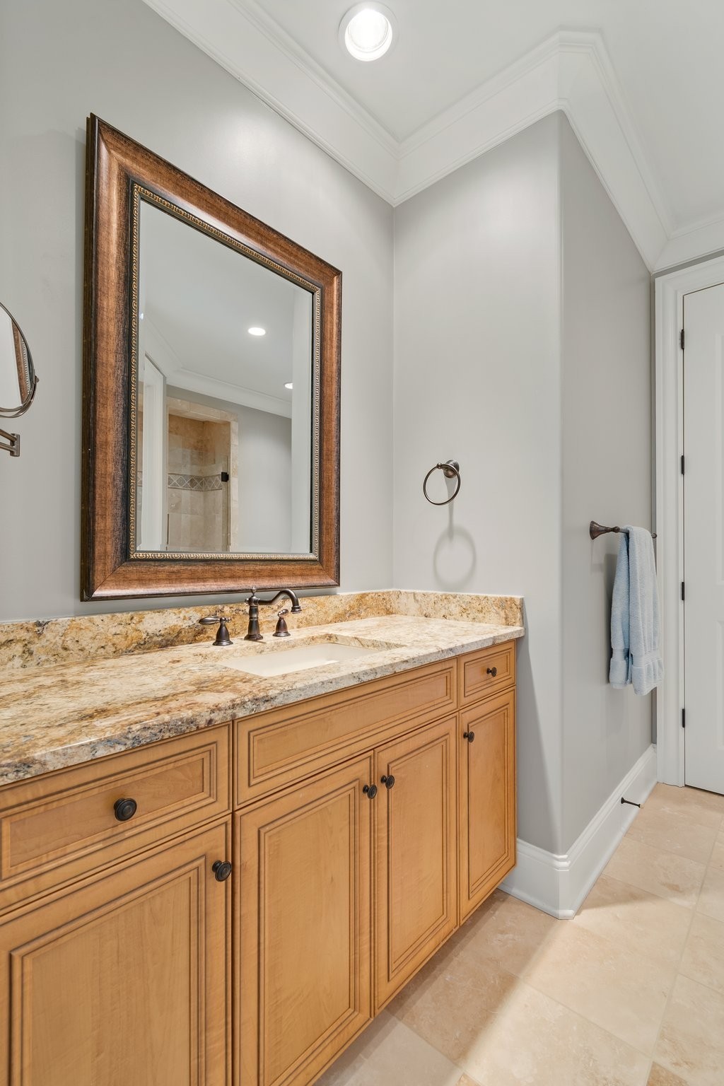 340 White Swans Crossing