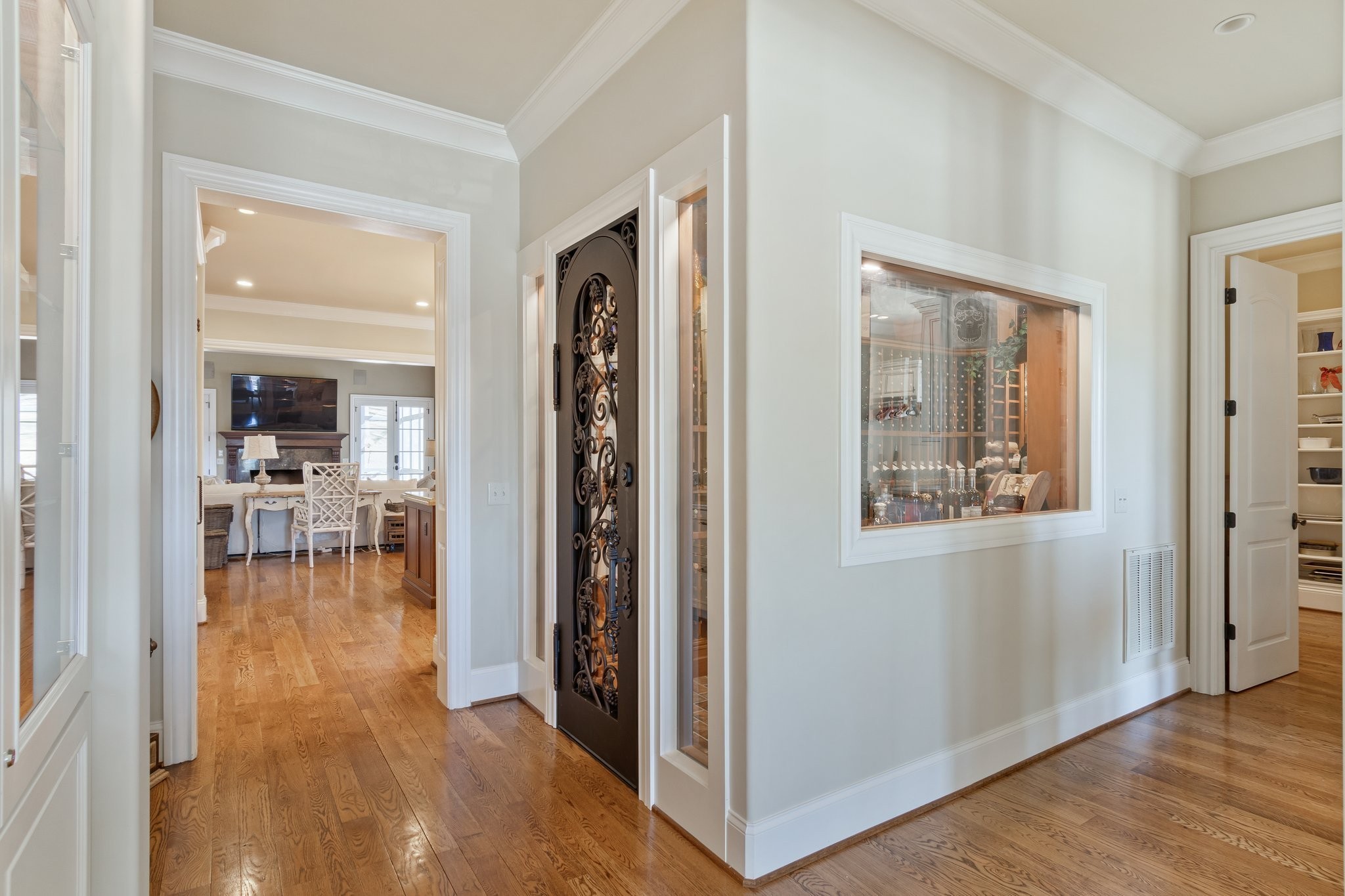 340 White Swans Crossing