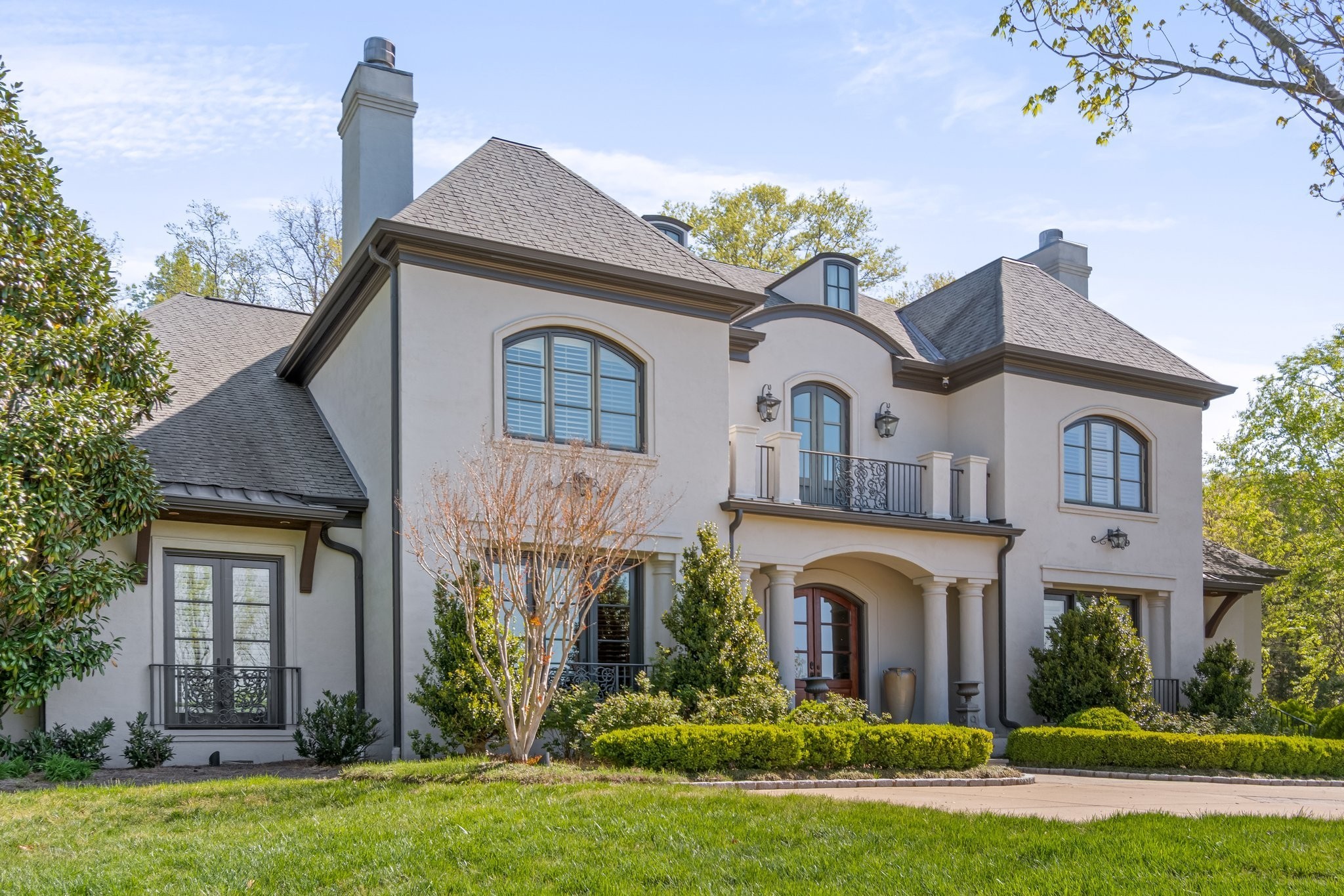 340 White Swans Crossing