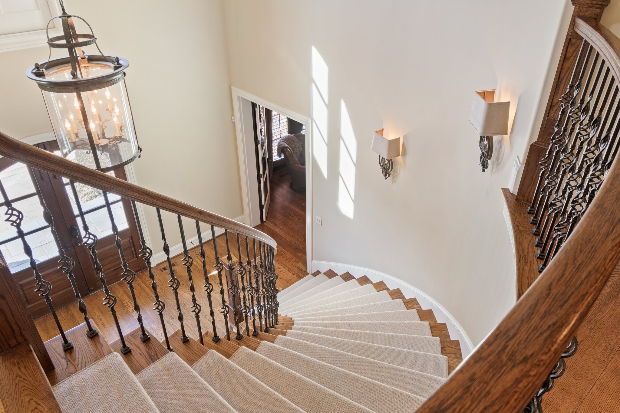 340 White Swans Crossing