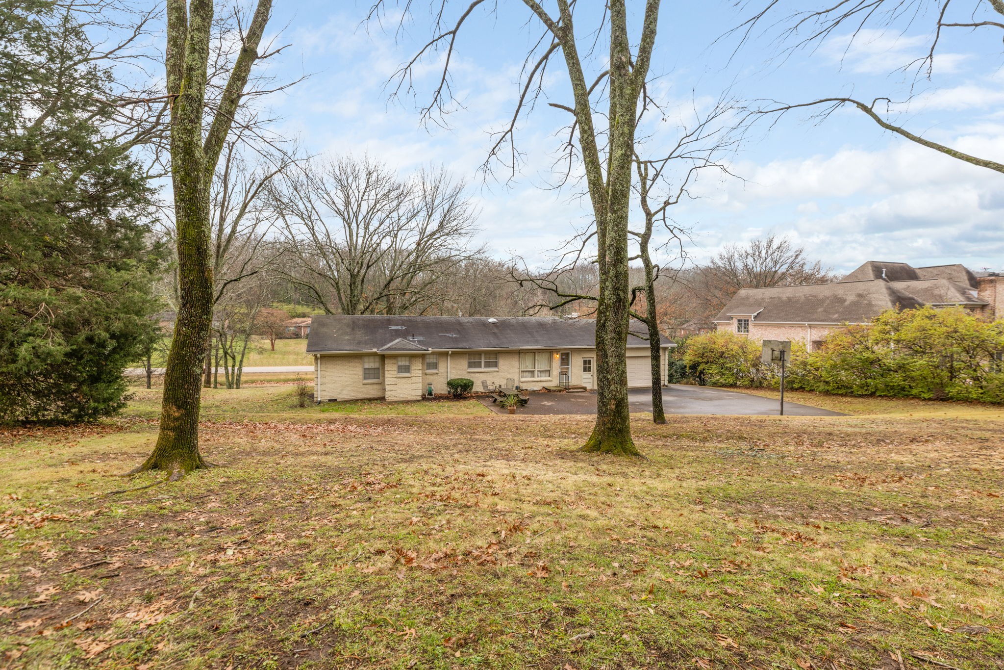 1326 Burton Valley Rd