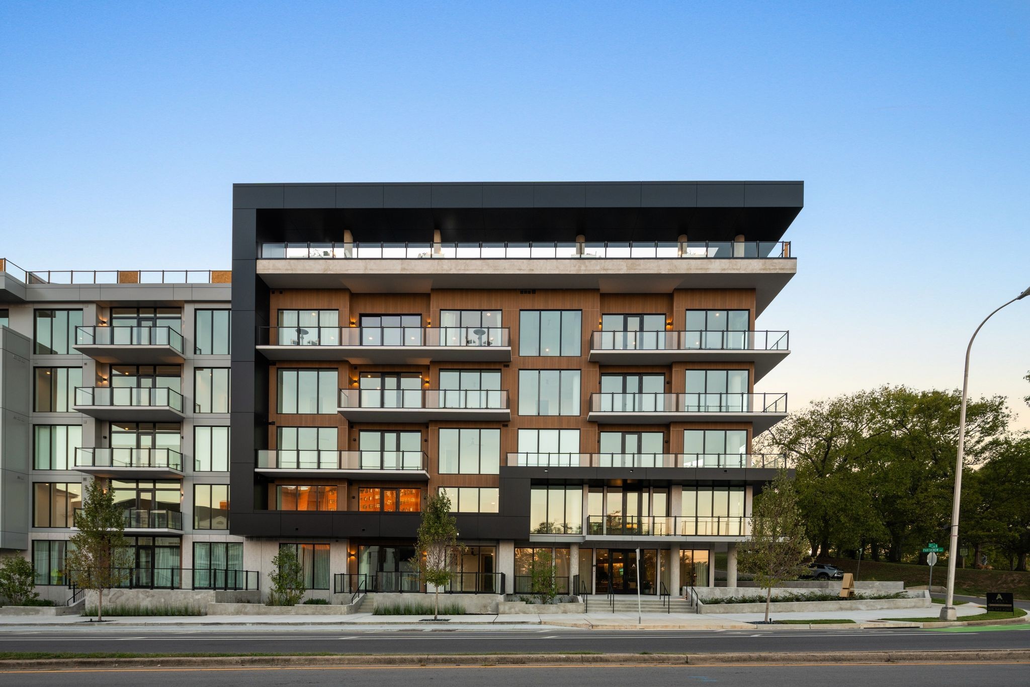 321 31st Ave, N Unit: 415