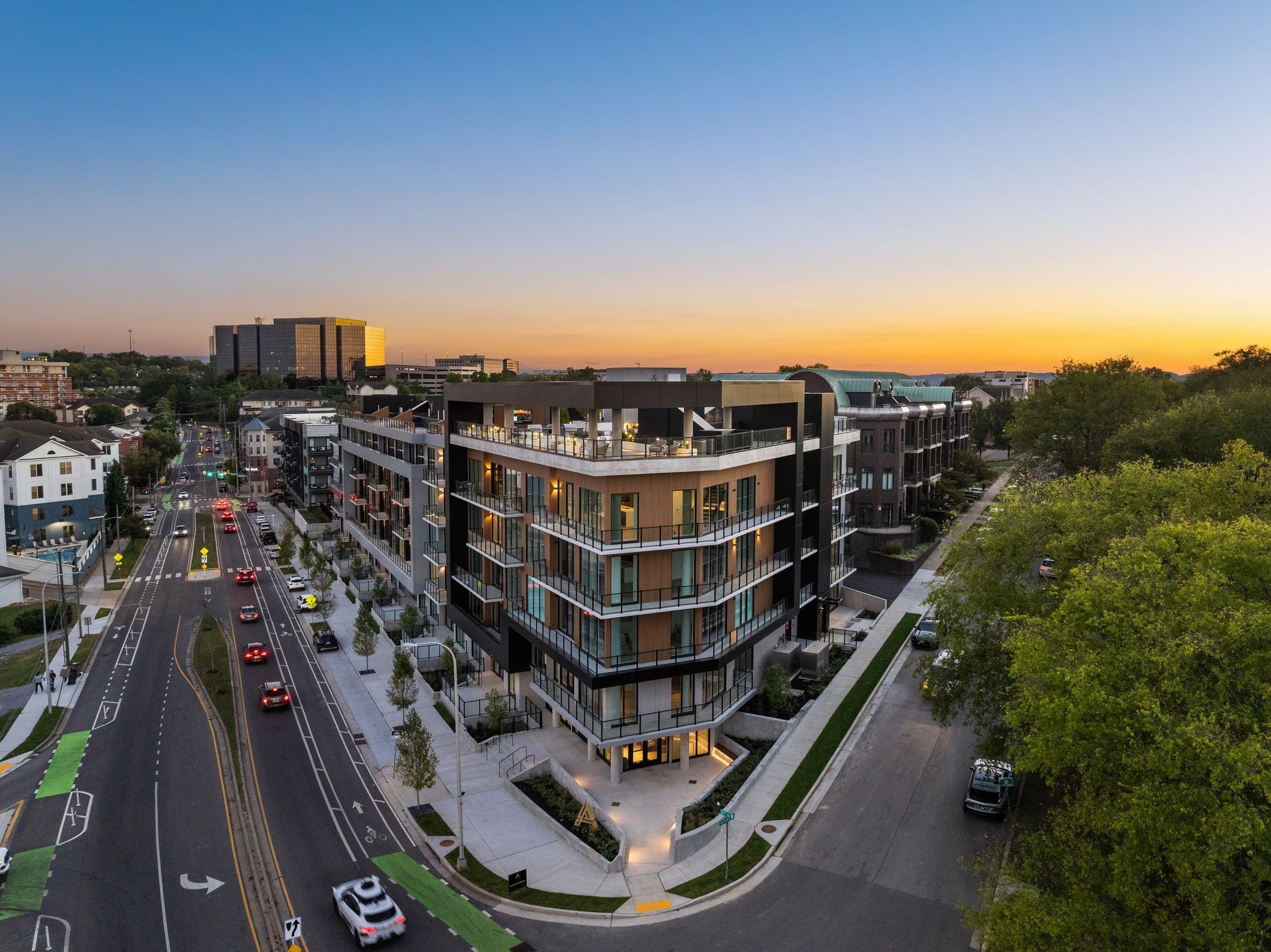 321 31st Ave, N Unit: 415