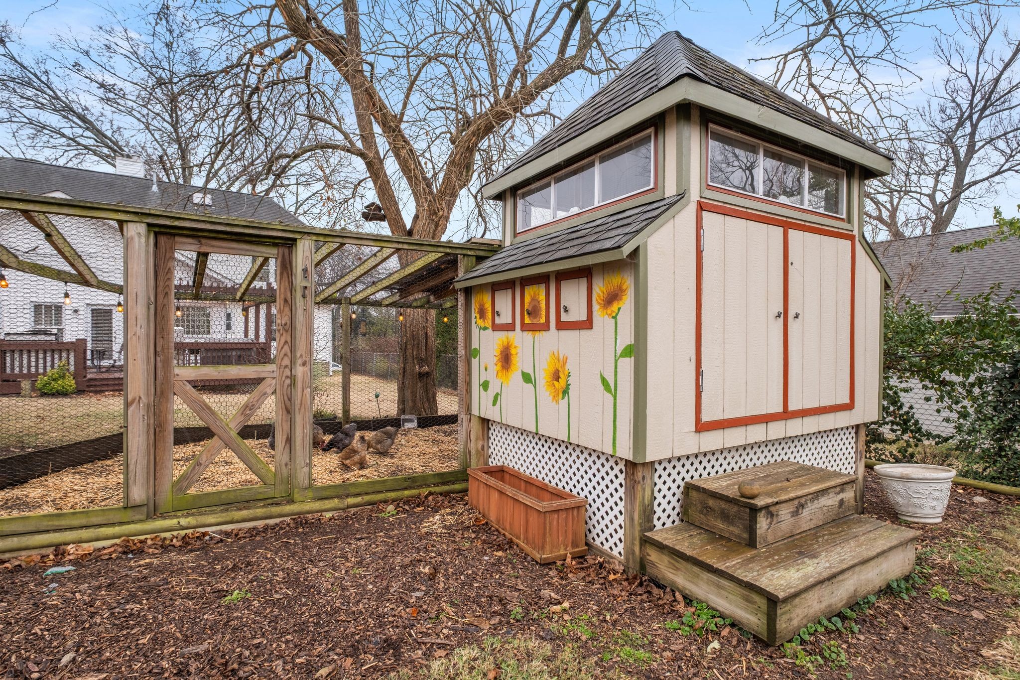 2806 Westmoreland Dr