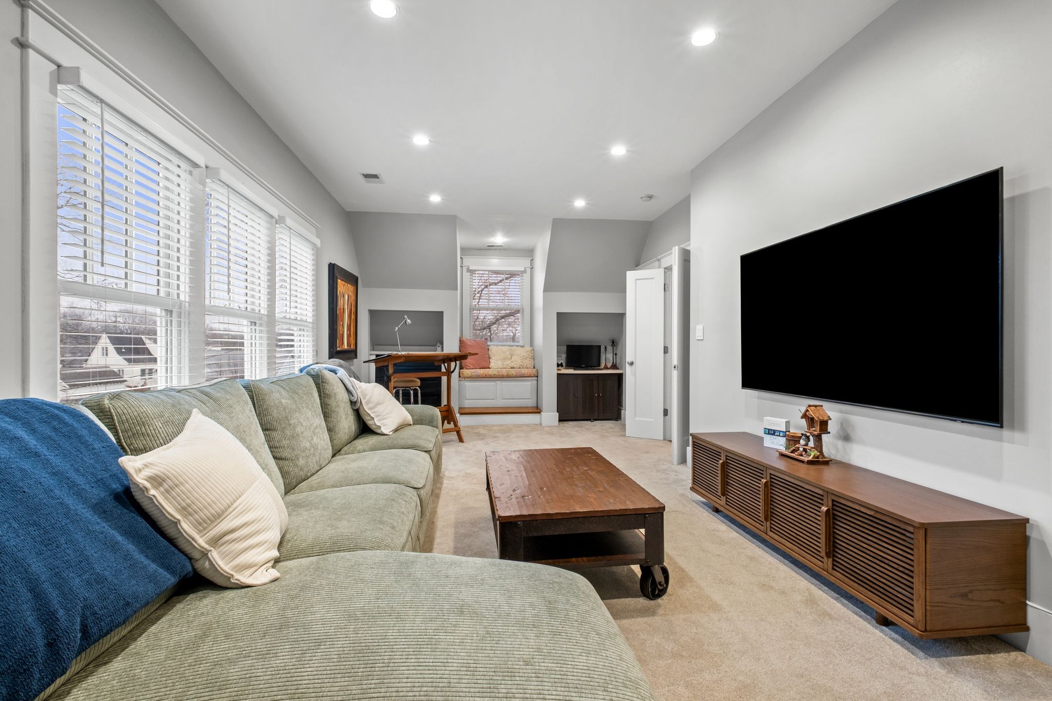 2806 Westmoreland Dr