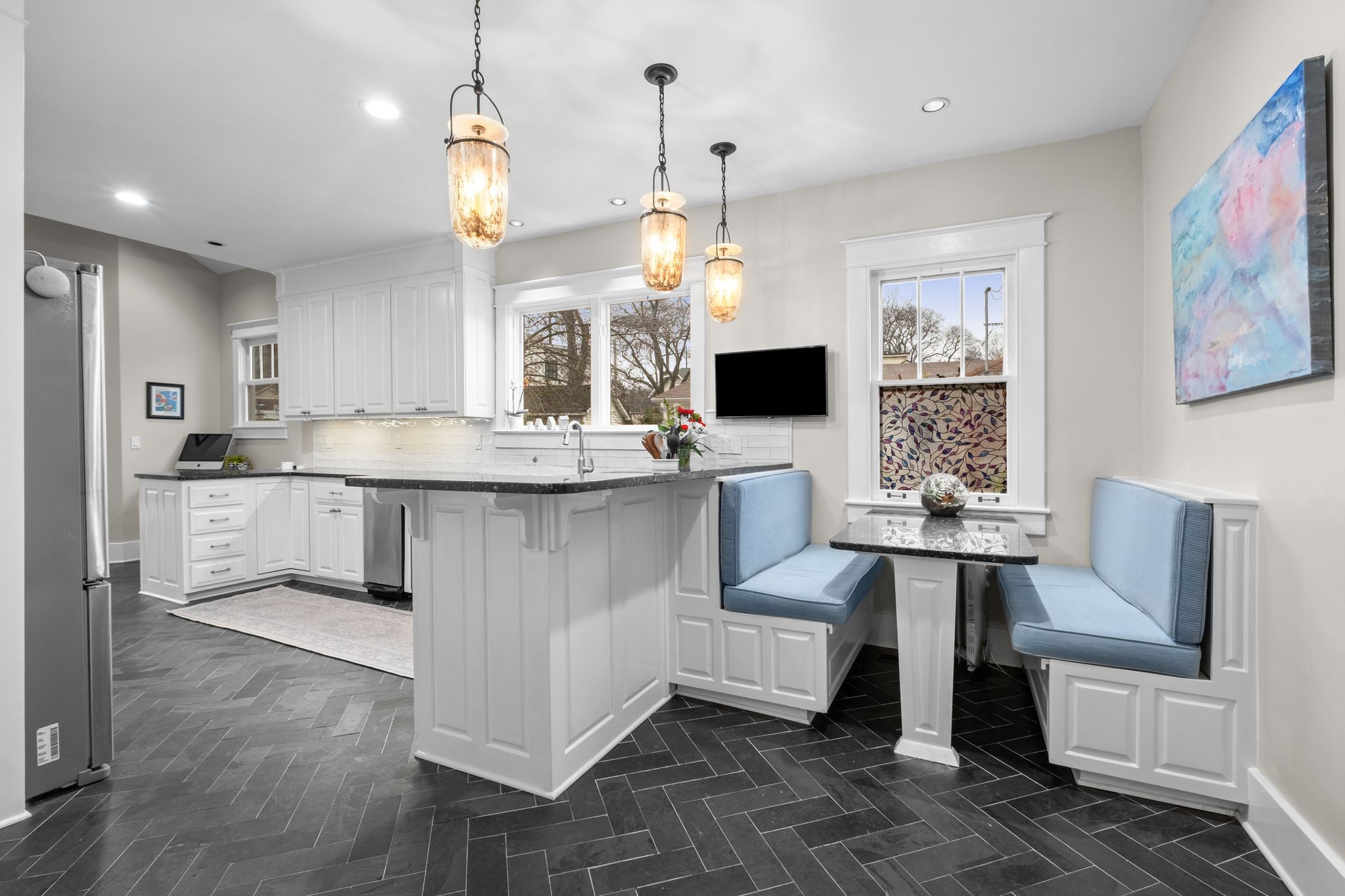 2806 Westmoreland Dr