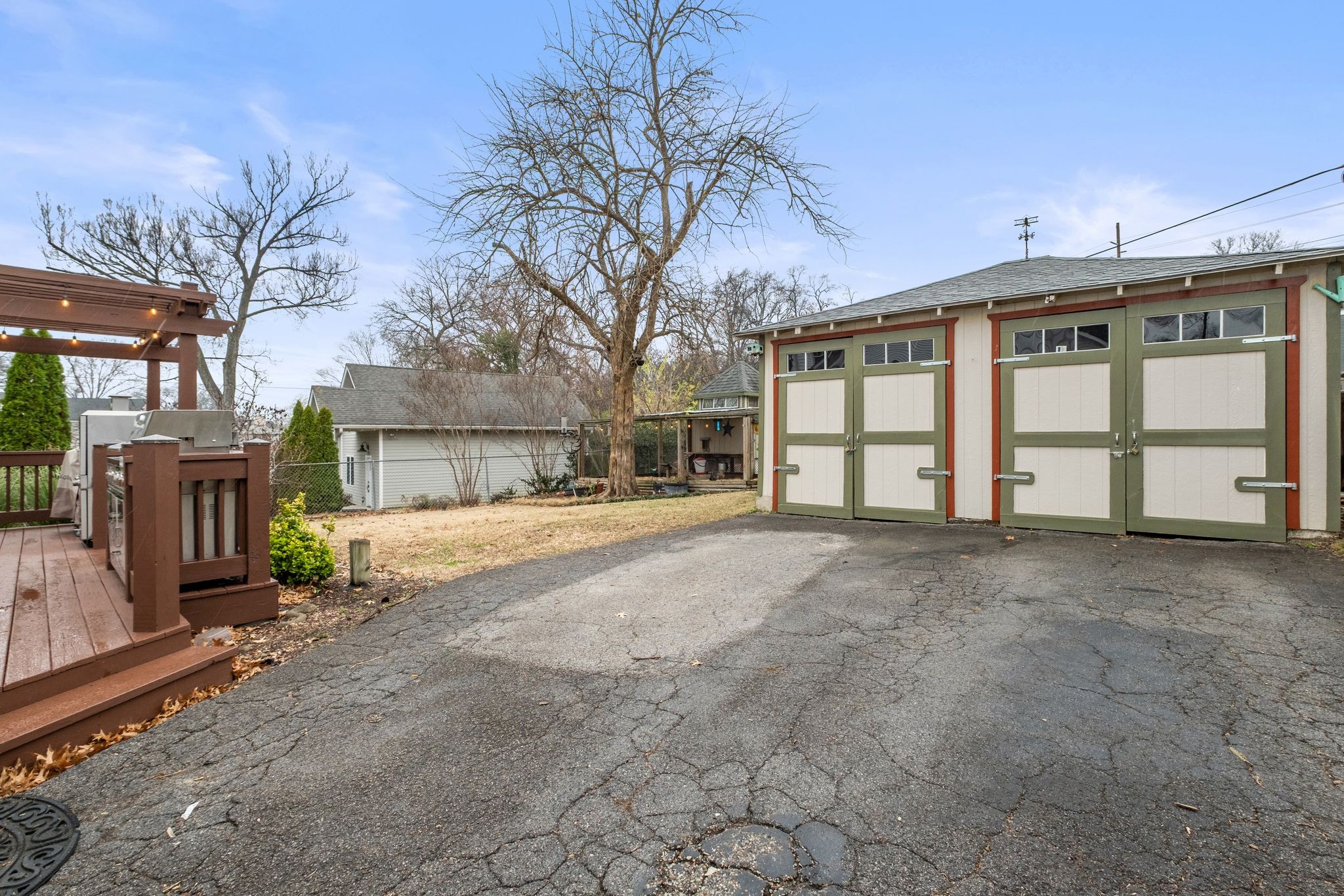 2806 Westmoreland Dr