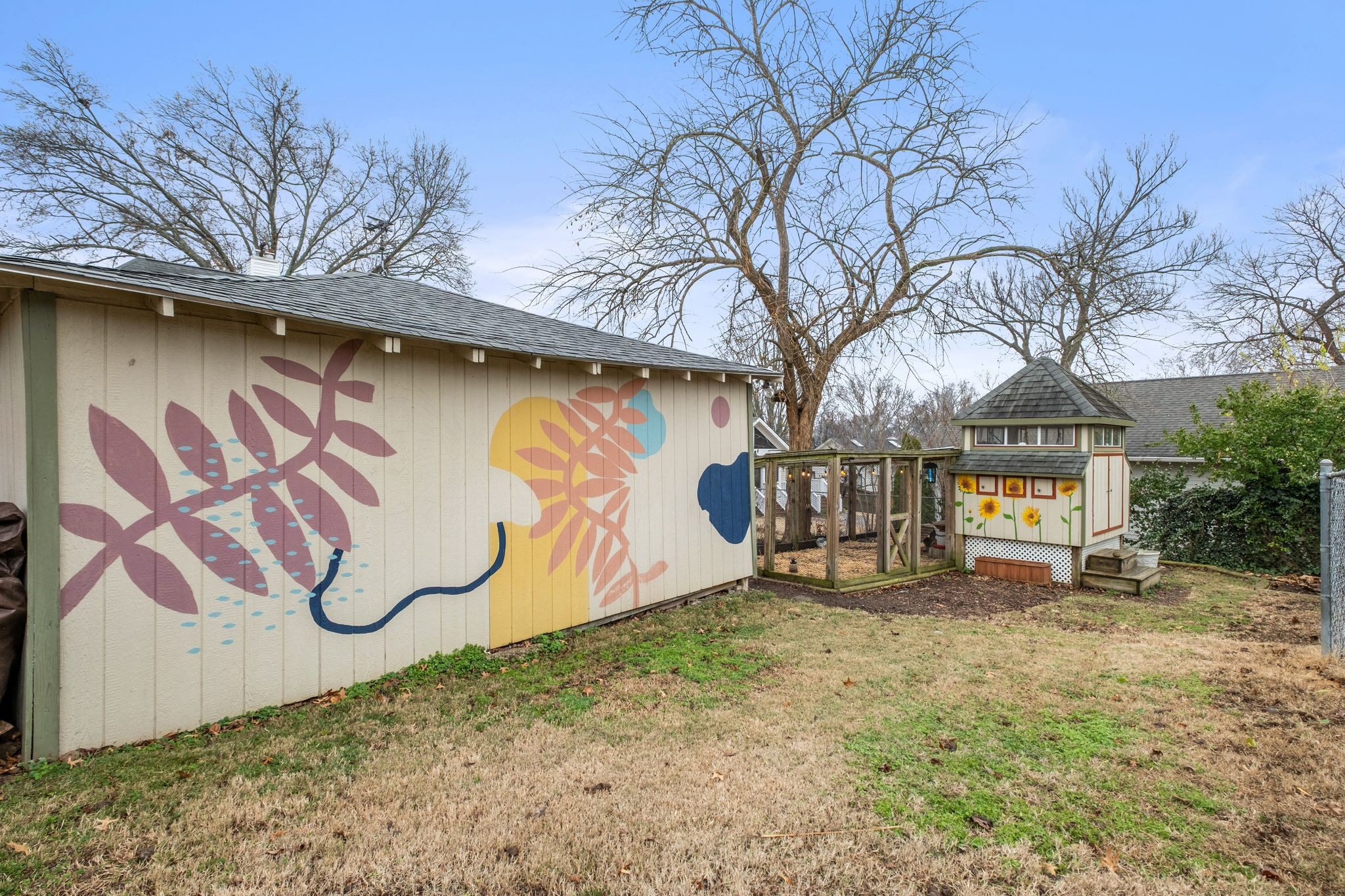 2806 Westmoreland Dr