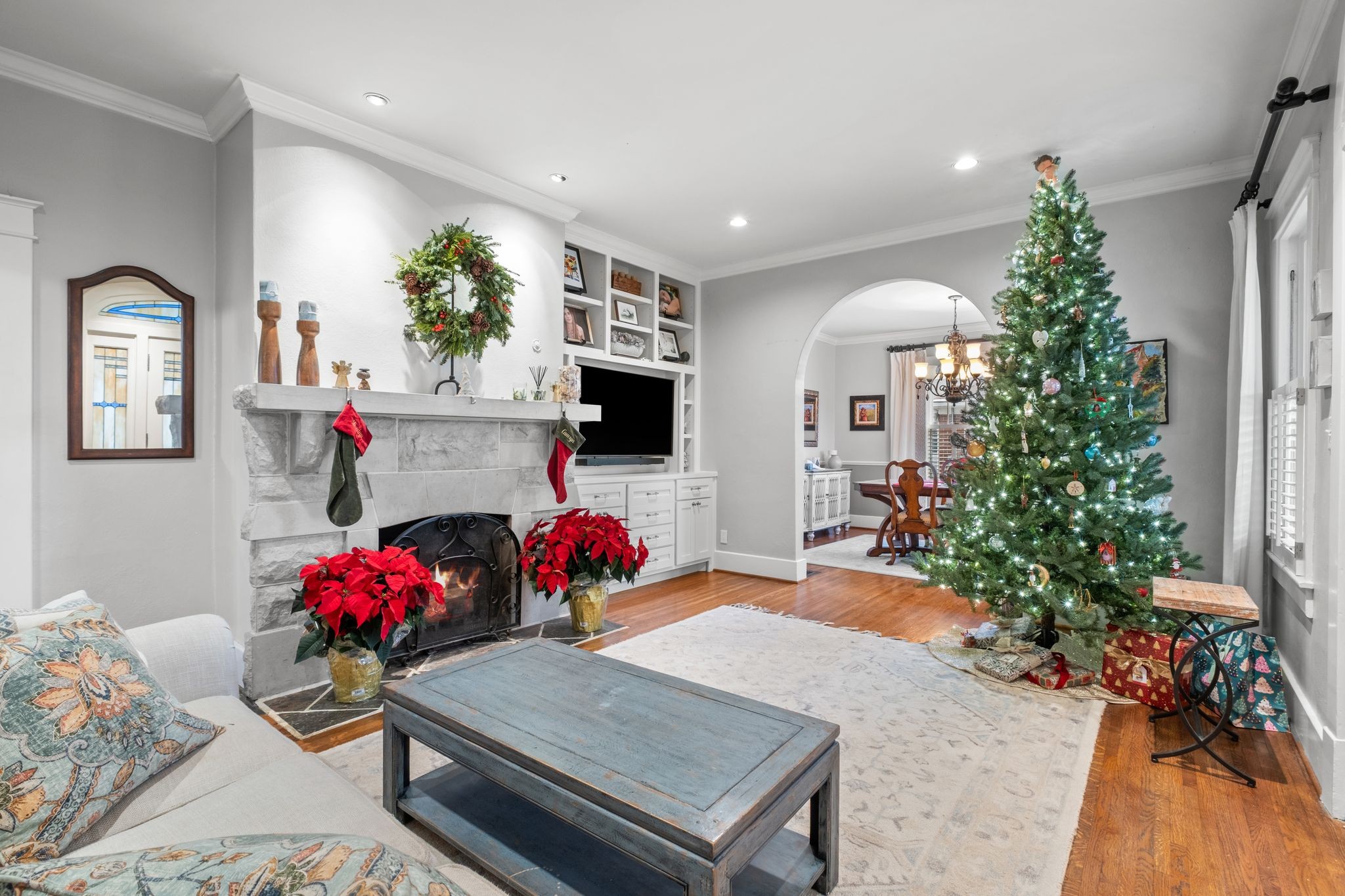 2806 Westmoreland Dr