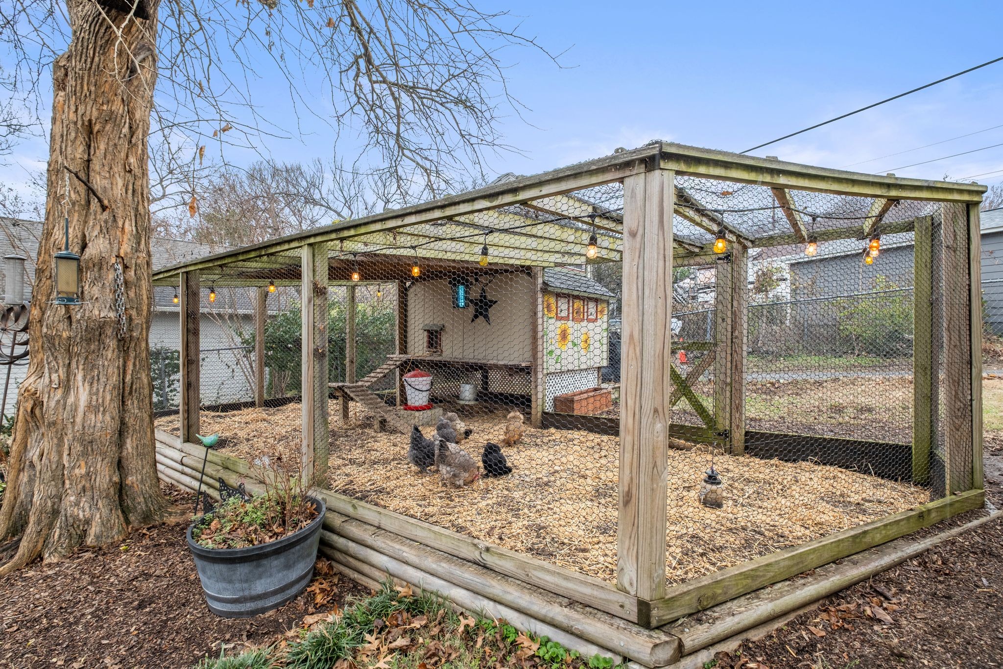 2806 Westmoreland Dr