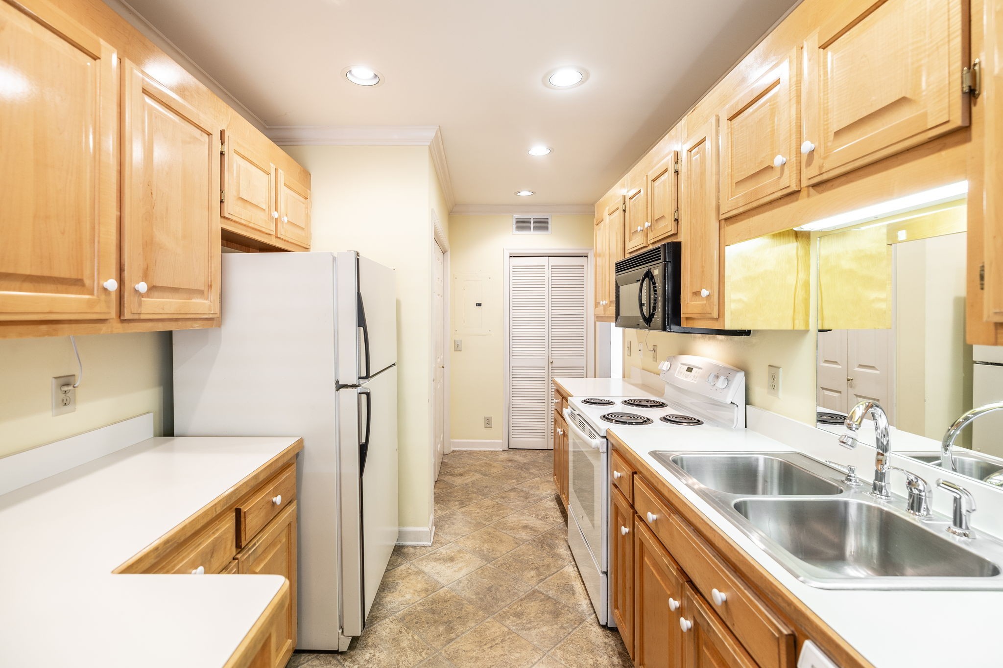 1526 Brentwood Pointe