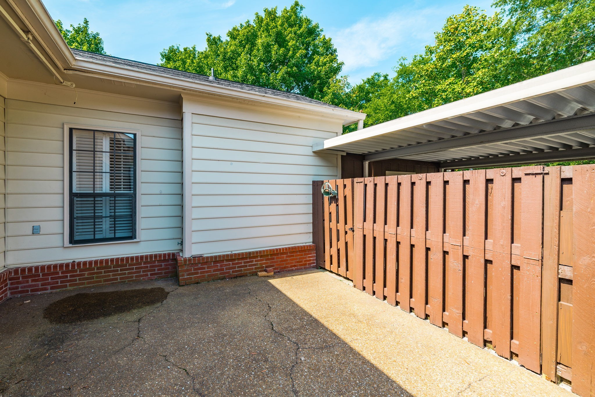 1526 Brentwood Pointe