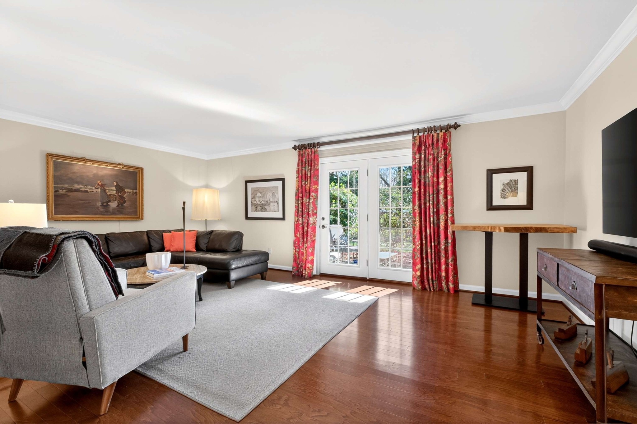 4487 Post Pl Unit: 9