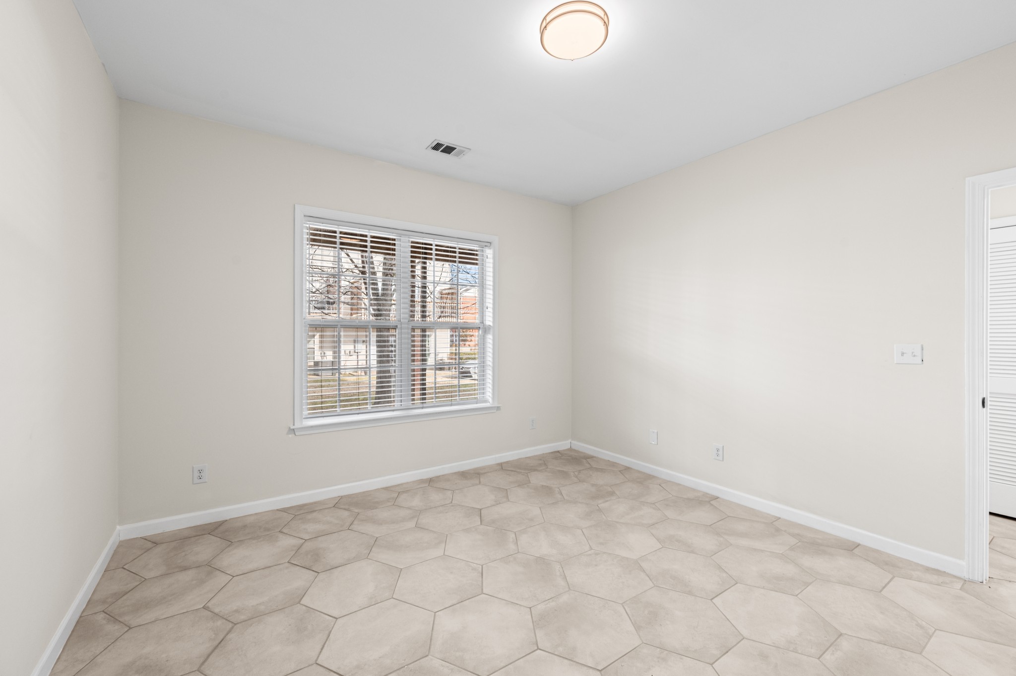 7252 Highway 70, S Unit: 1506