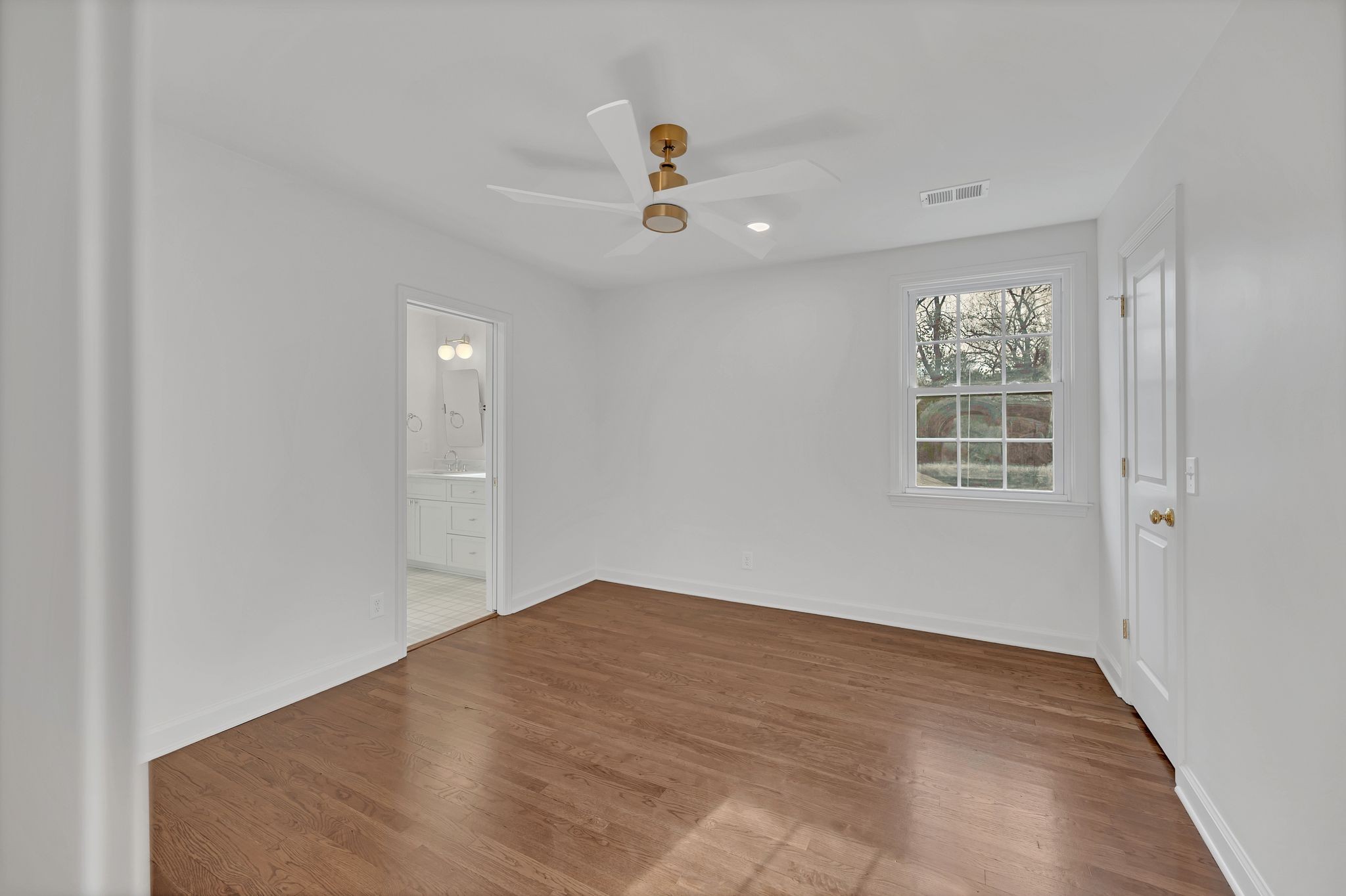 1032 Edwin Warner Dr