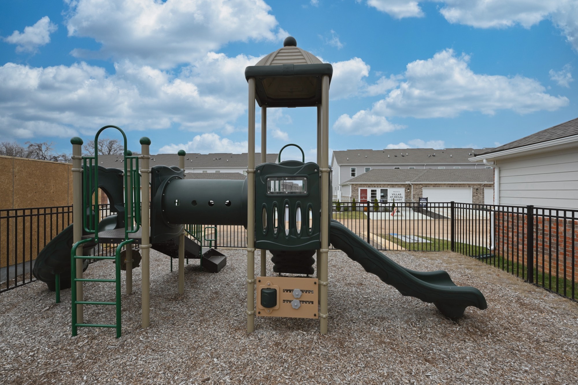 2900 Suzanne Landon Dr Unit: E2