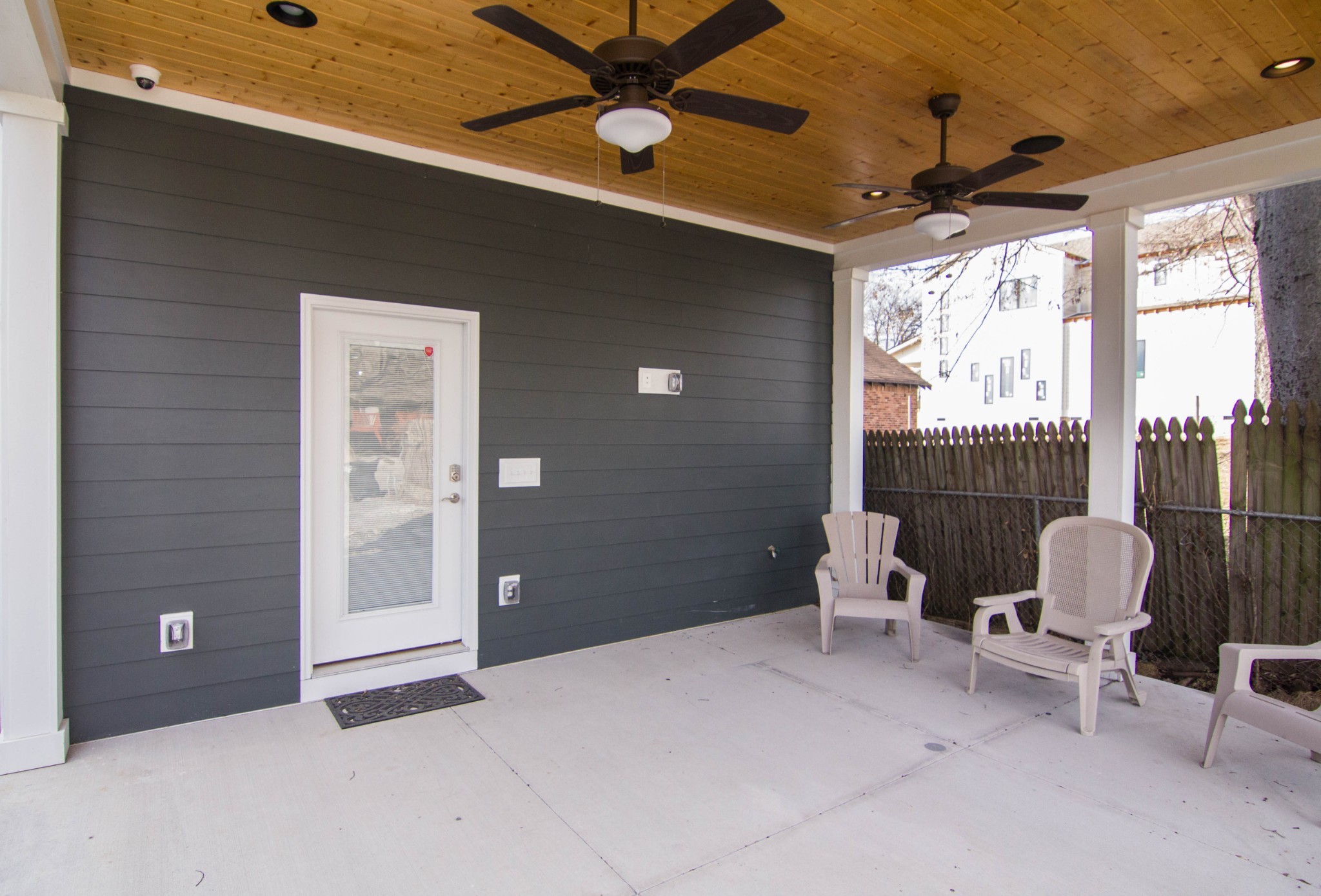 910 11th Ave, N Unit: A