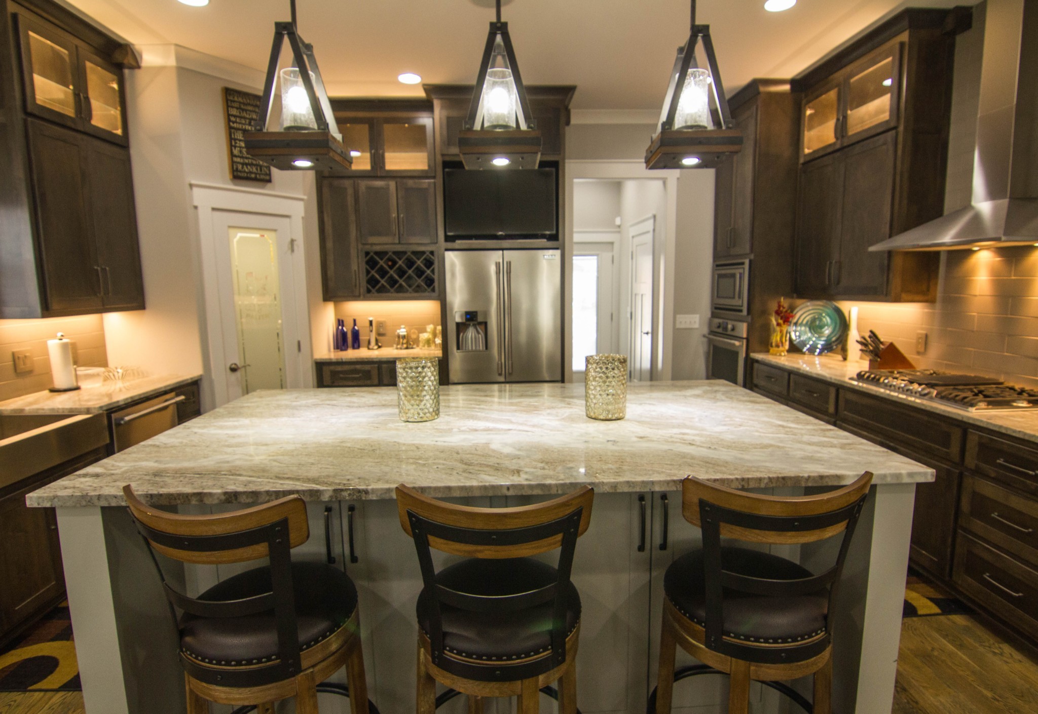 910 11th Ave, N Unit: A