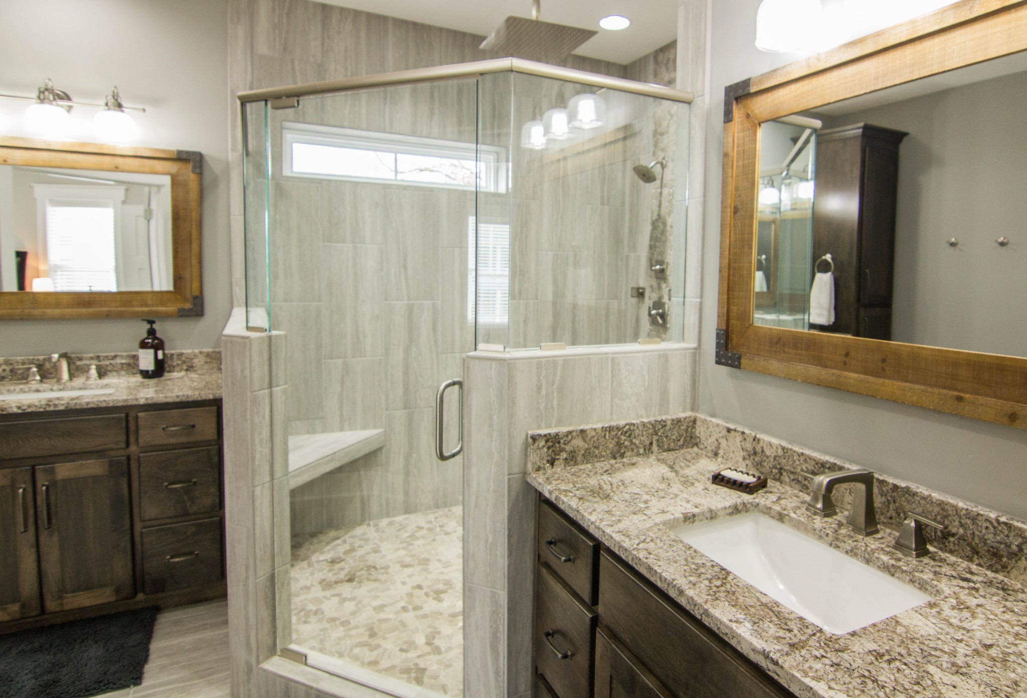 910 11th Ave, N Unit: A