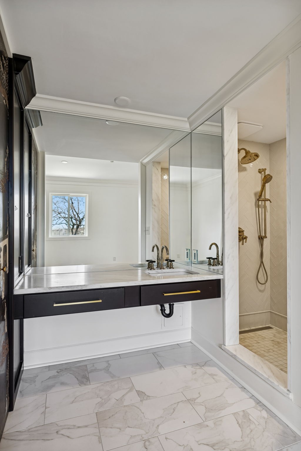 4215 Harding Pike Unit: 306