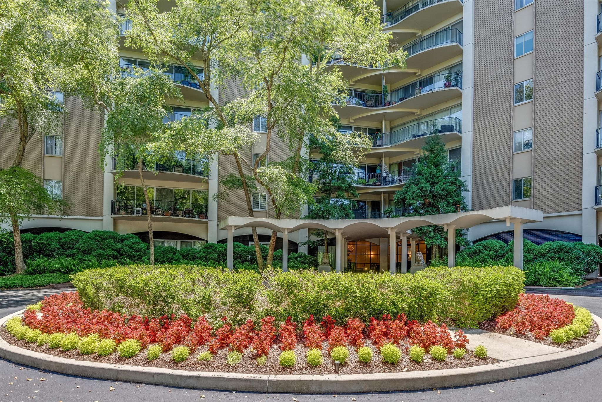 4215 Harding Pike Unit: 306