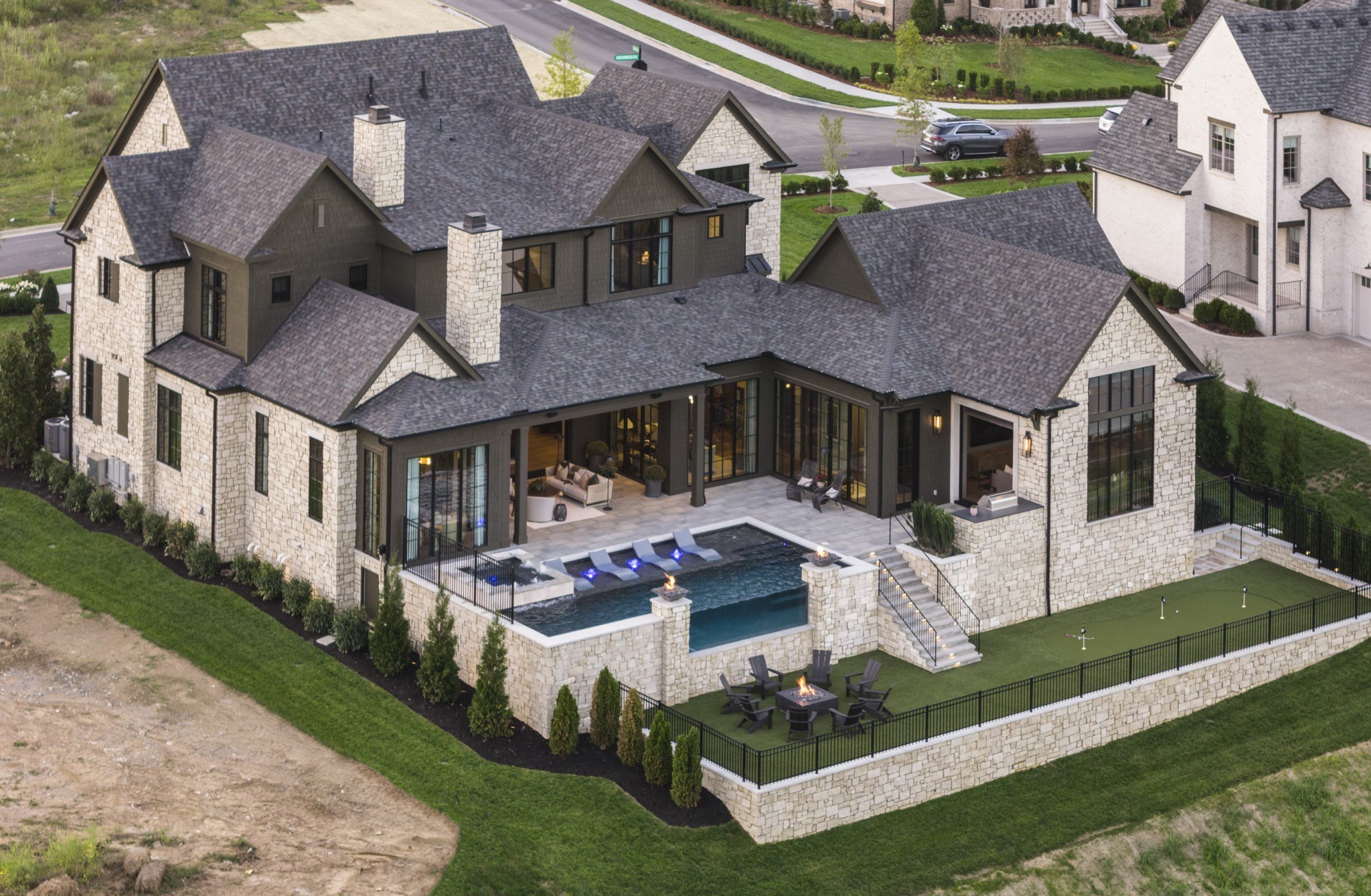 1716 Southwick Drive