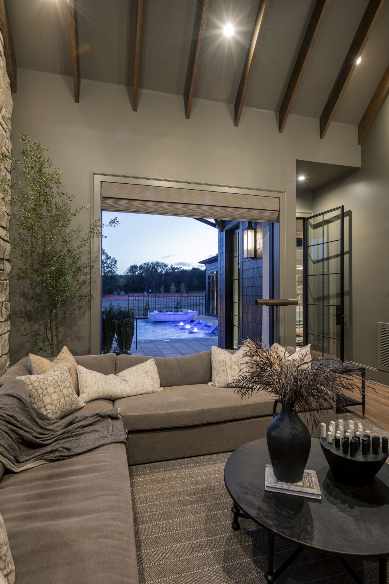 1716 Southwick Drive