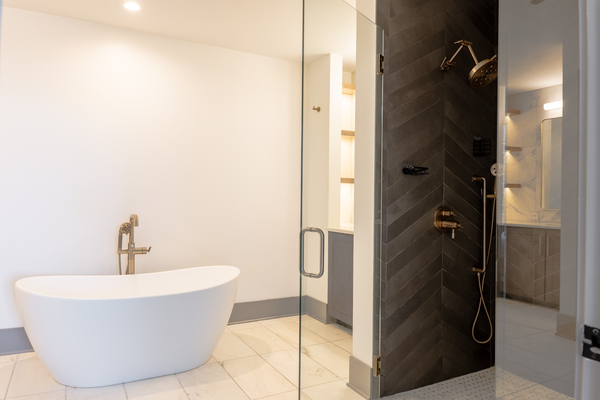 1616 West End Ave Unit: 2304