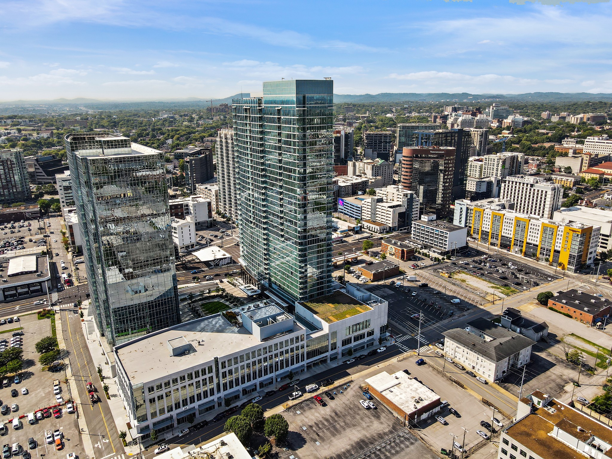 1616 West End Ave Unit: 2304